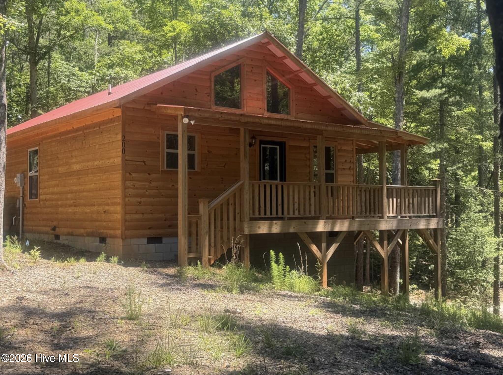 200 Bentley Cove Property Photo 1