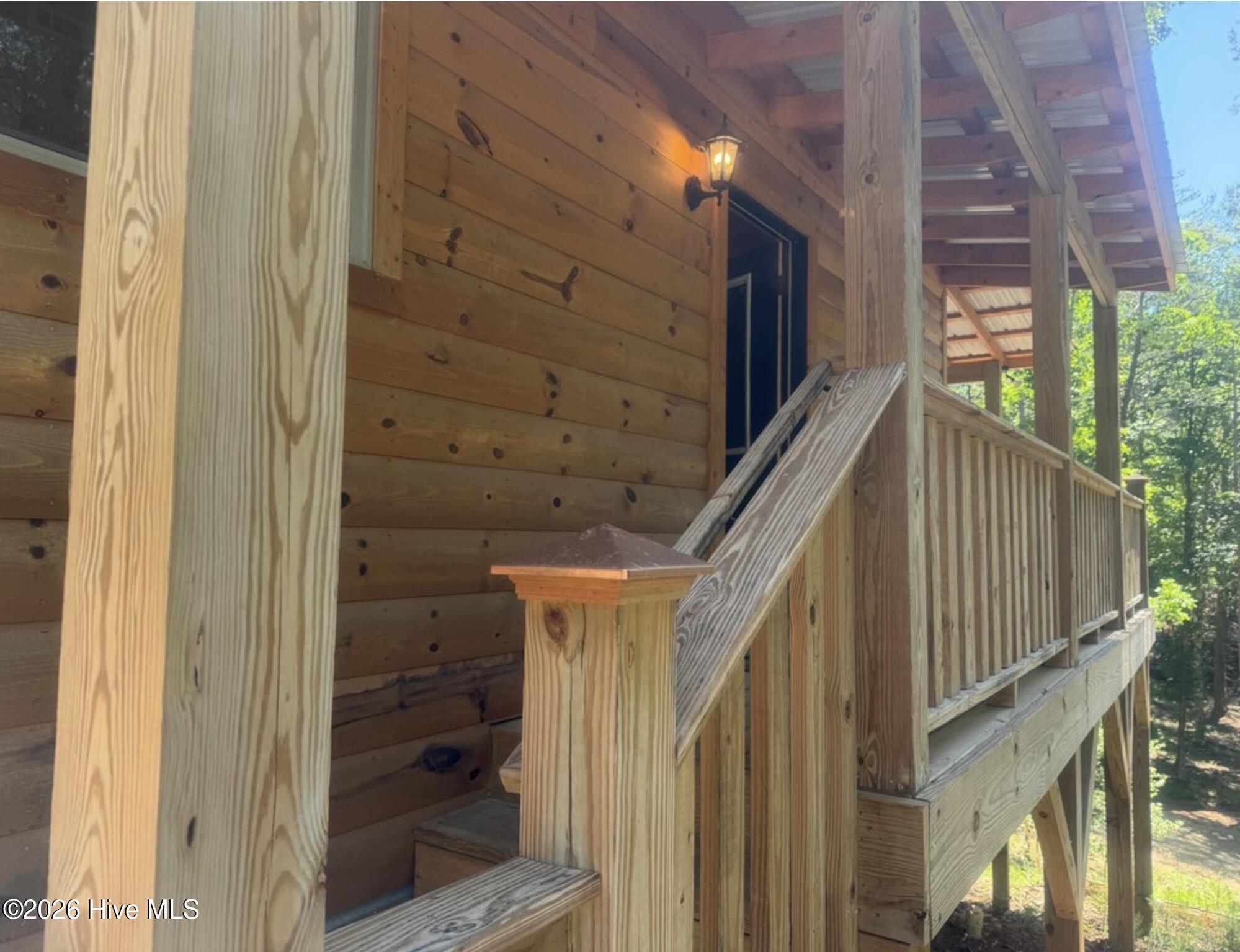 200 Bentley Cove Property Photo 4