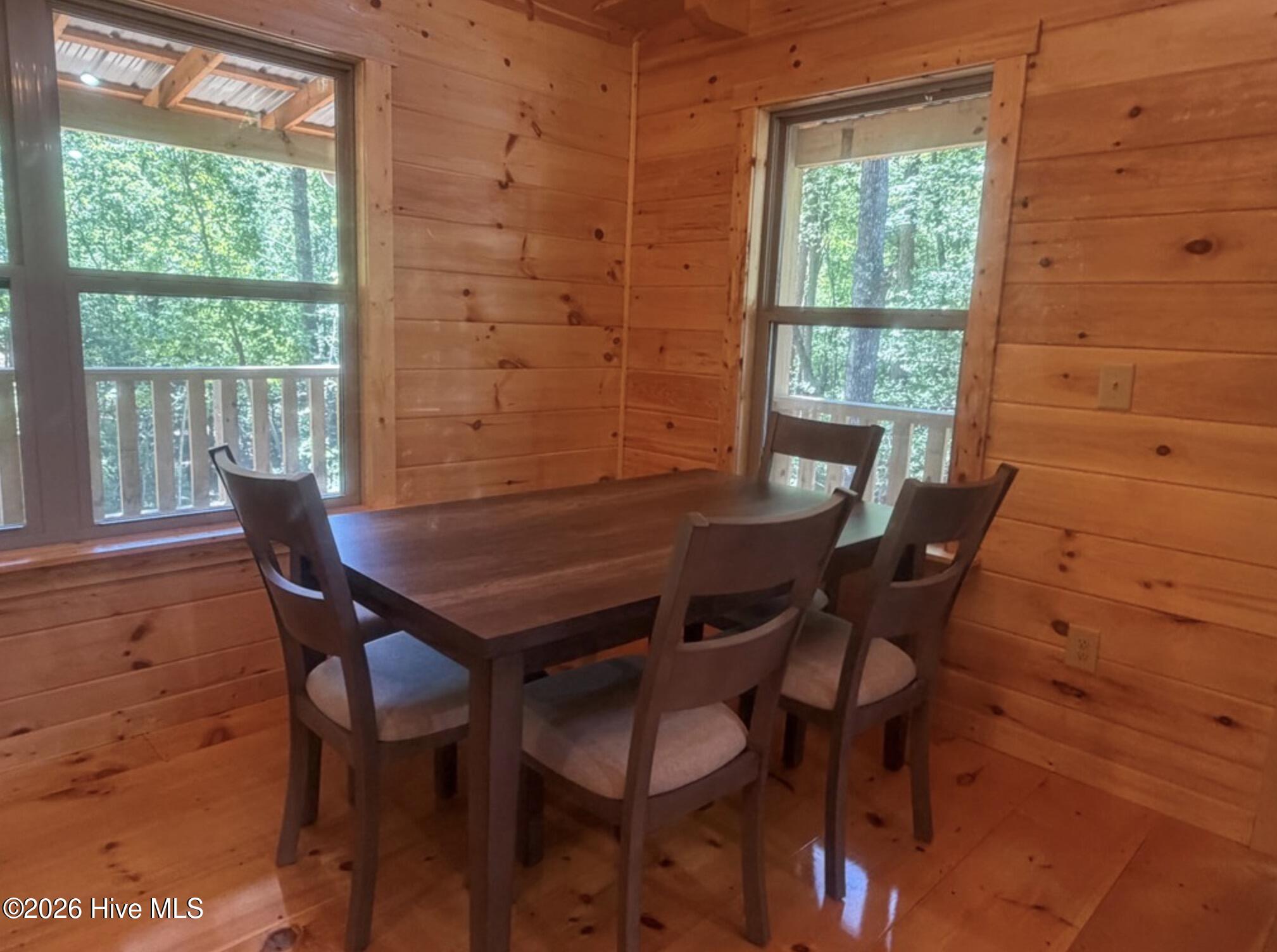 200 Bentley Cove Property Photo 11