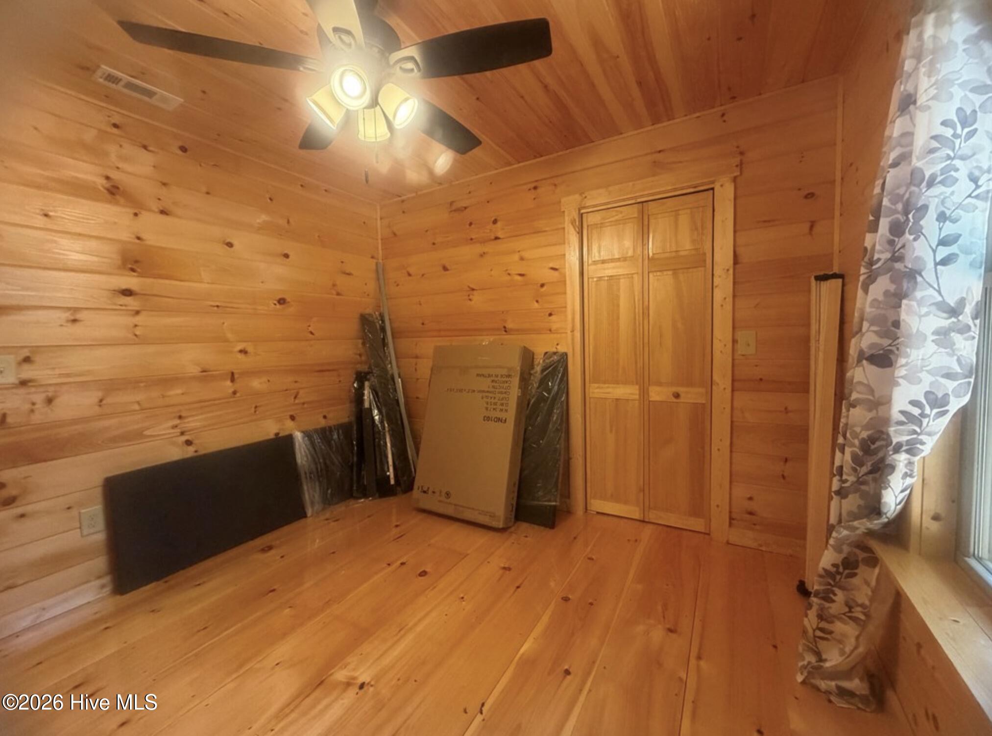 200 Bentley Cove Property Photo 19
