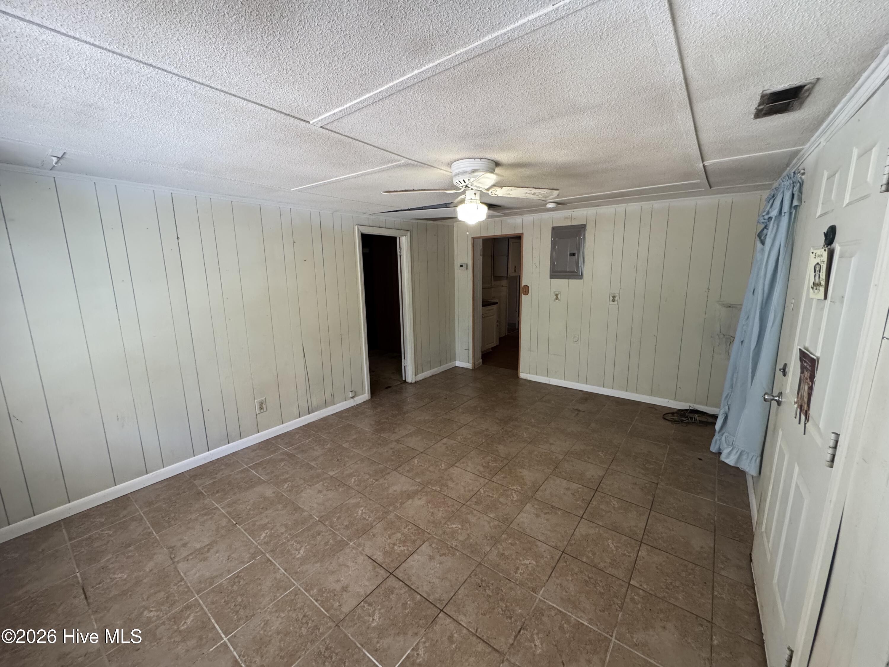 1195 Airport Road Property Photo 19