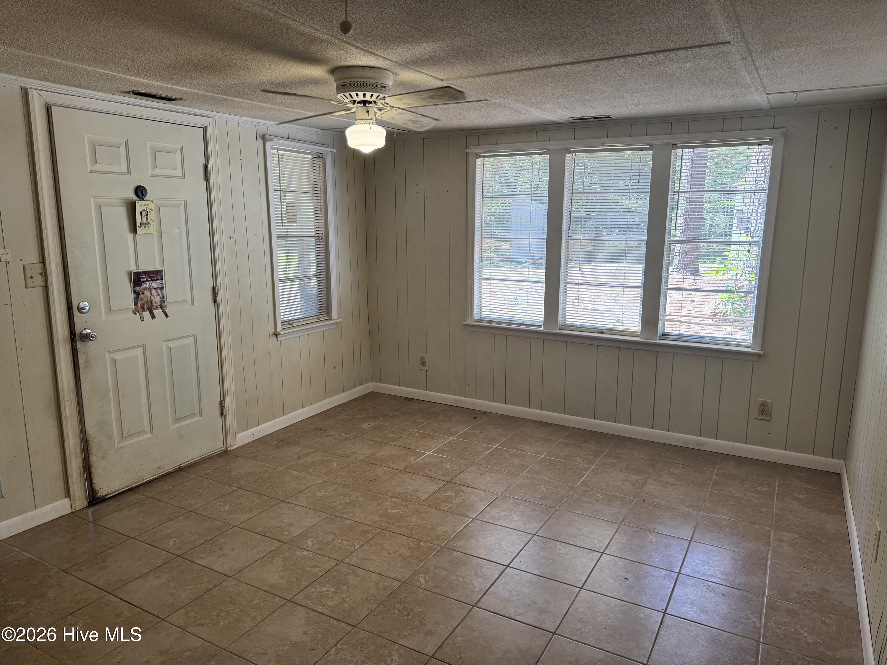 1195 Airport Road Property Photo 20