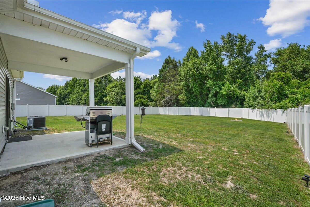 230 Timberline Oak Drive Property Photo 6