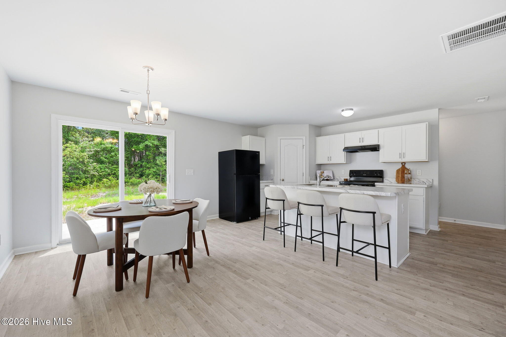 821 Conductor Court Property Photo 8