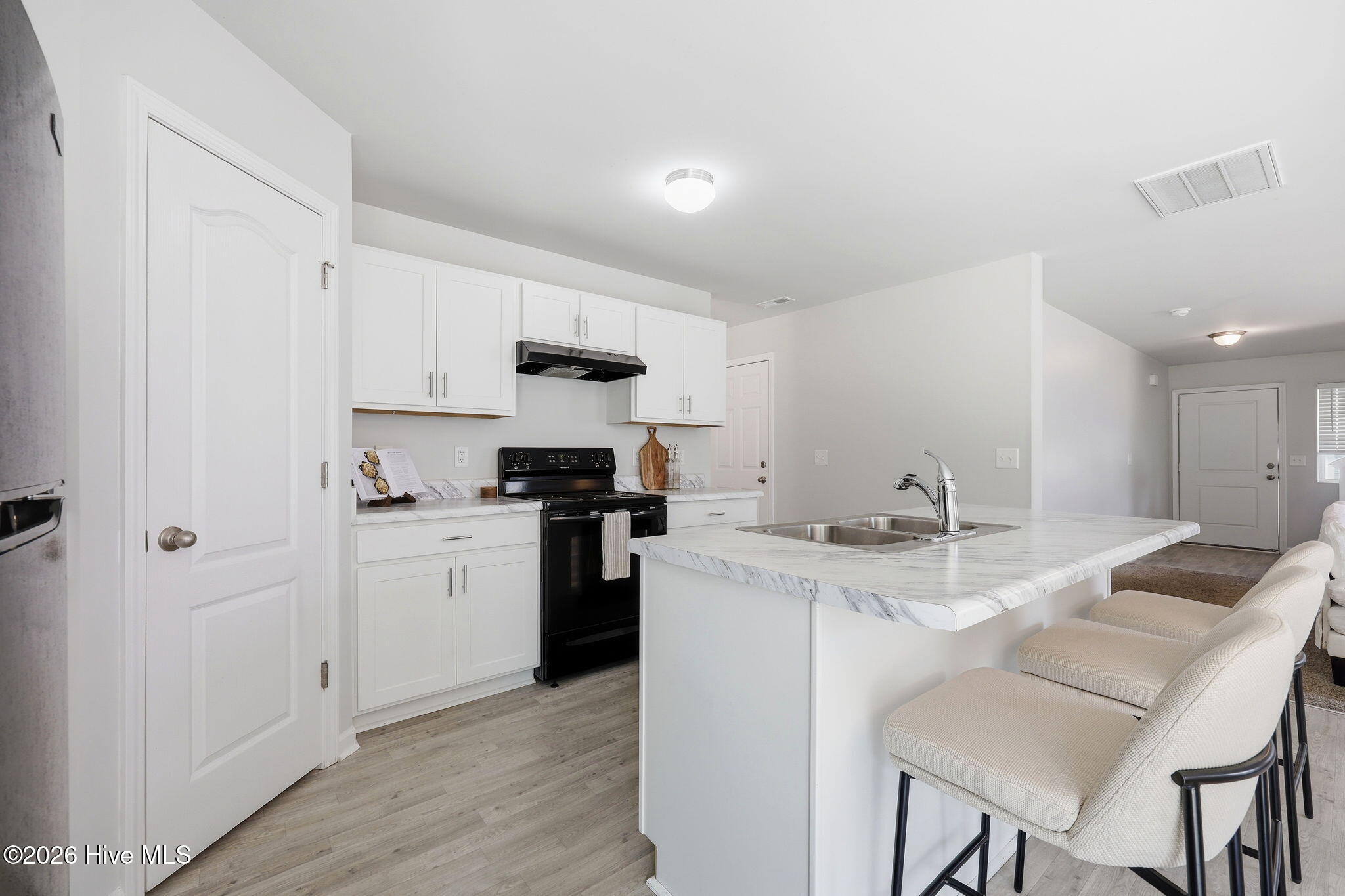 821 Conductor Court Property Photo 11