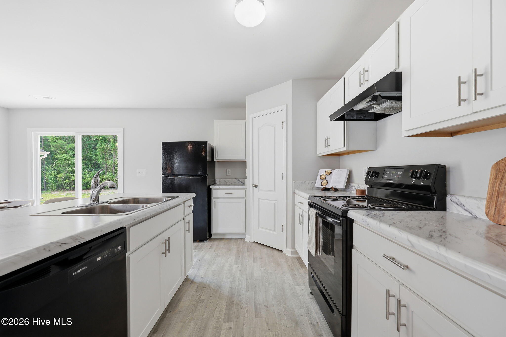 821 Conductor Court Property Photo 12