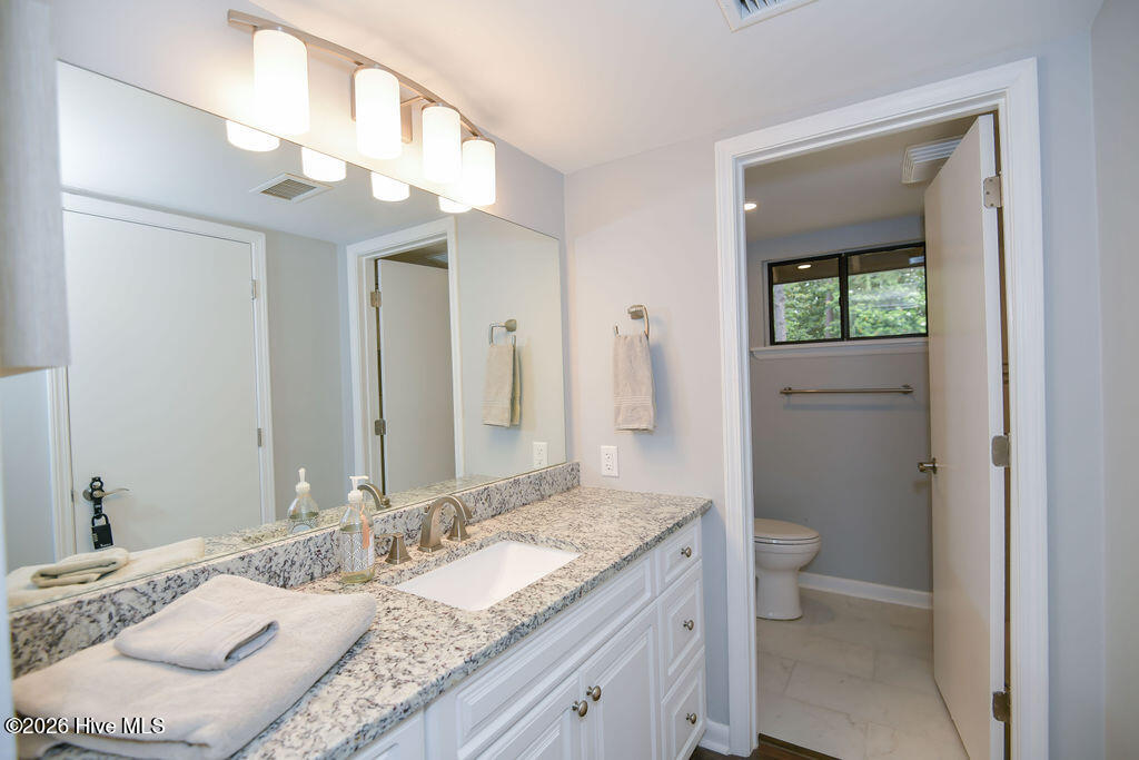 250 Sugar Gum Lane # 226 Property Photo 15