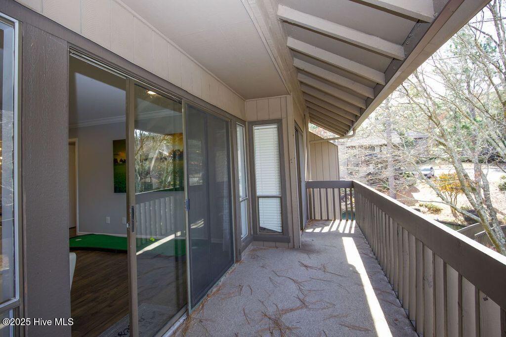 250 Sugar Gum Lane # 226 Property Photo 25