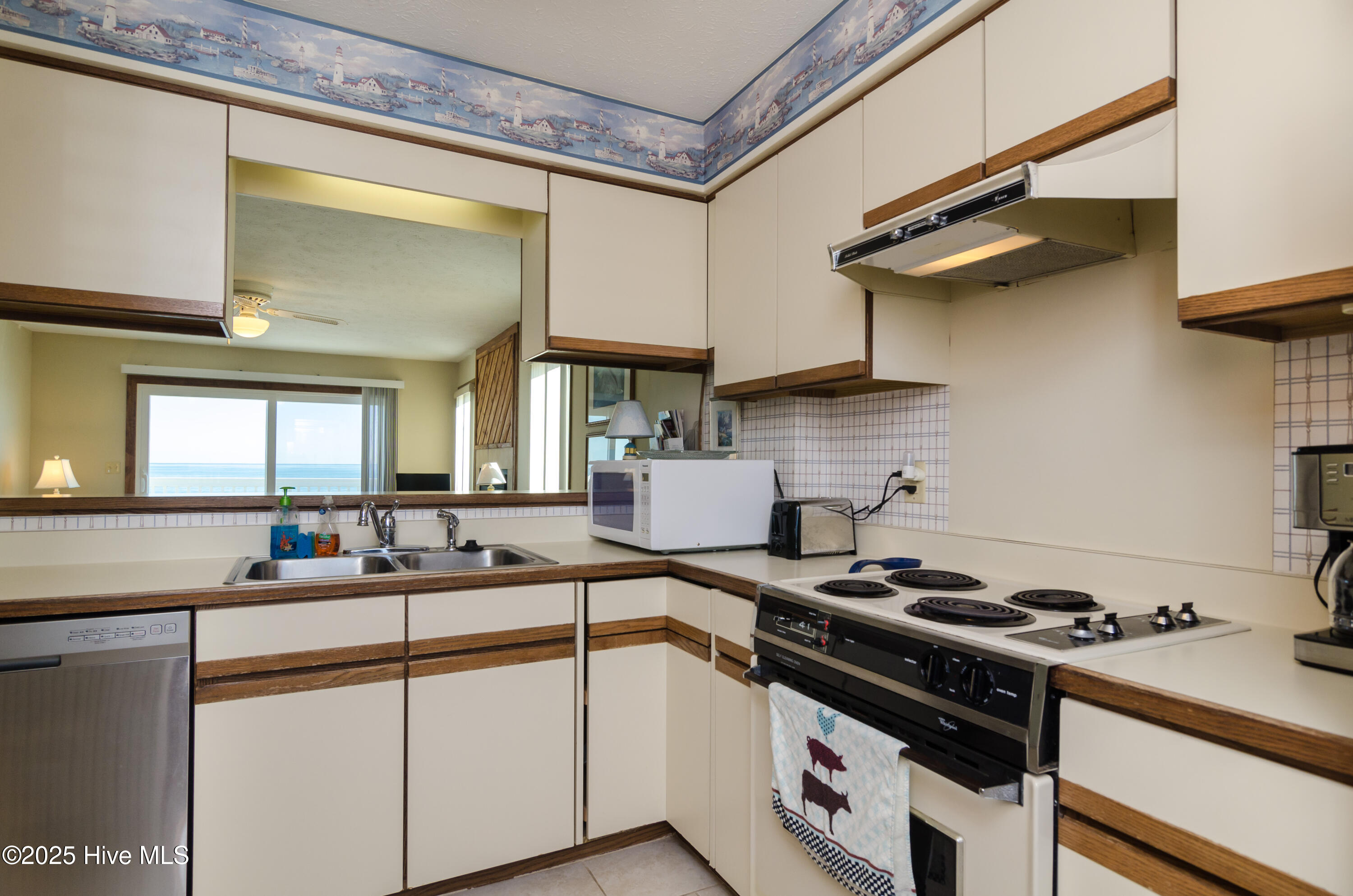 1308 Sand Dollar Court 1308 Property Photo 9