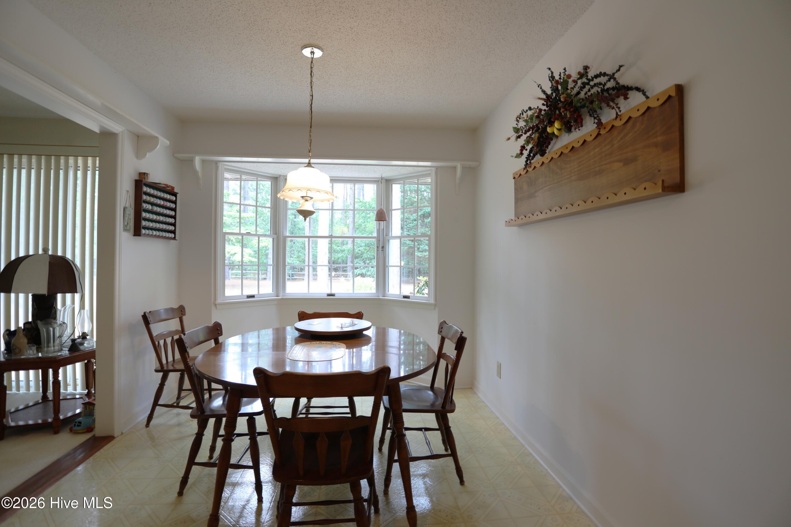 33 Shadow Lane Property Photo 14