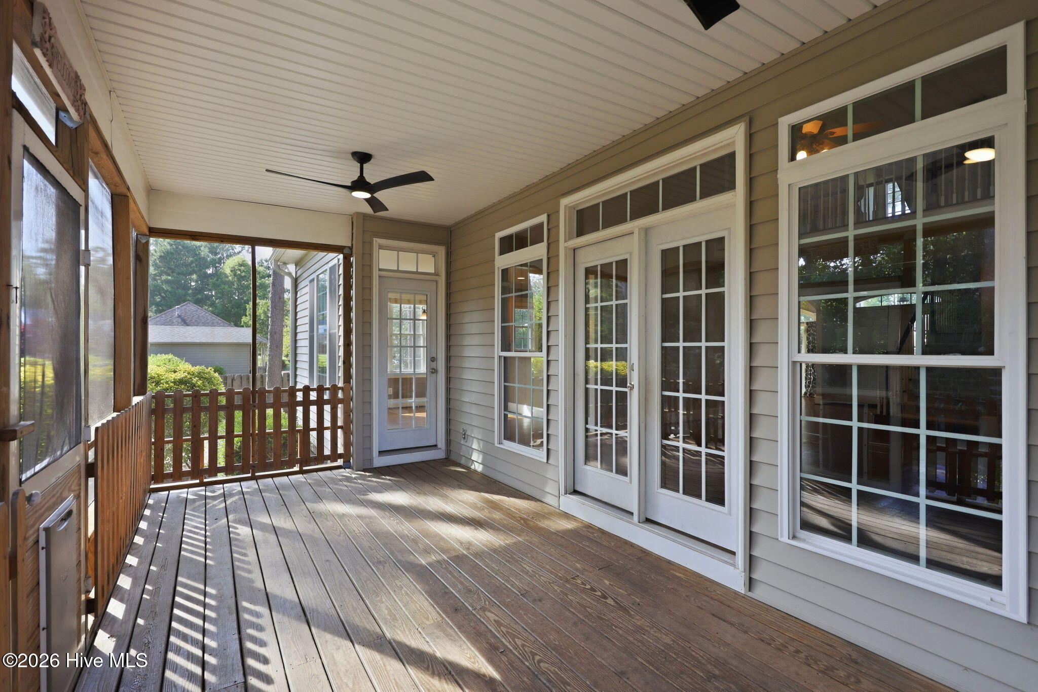 104 Bargate Drive Property Photo 6