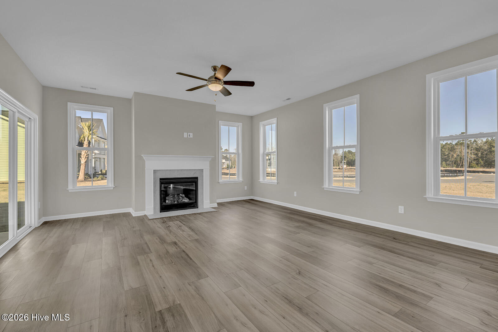 1189 Sunwater Terrace Property Photo 11
