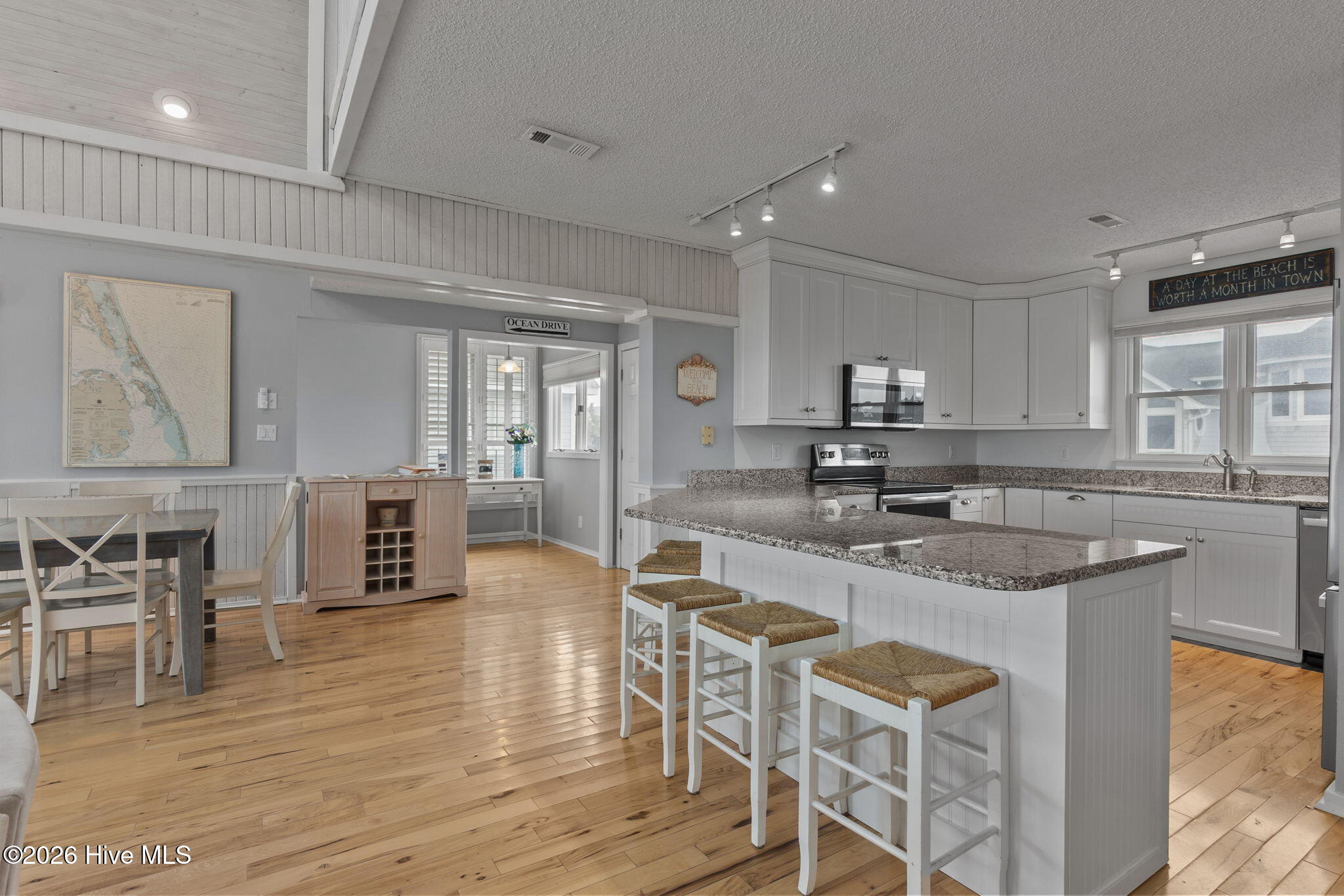 701 Spinnaker Arch Property Photo 11