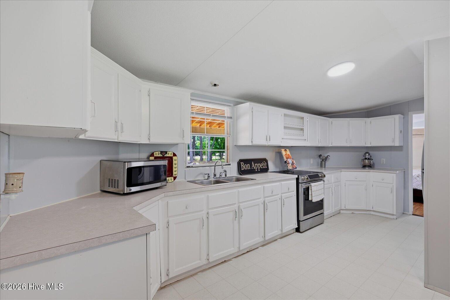 1223 Arvida Spur Road Property Photo 5