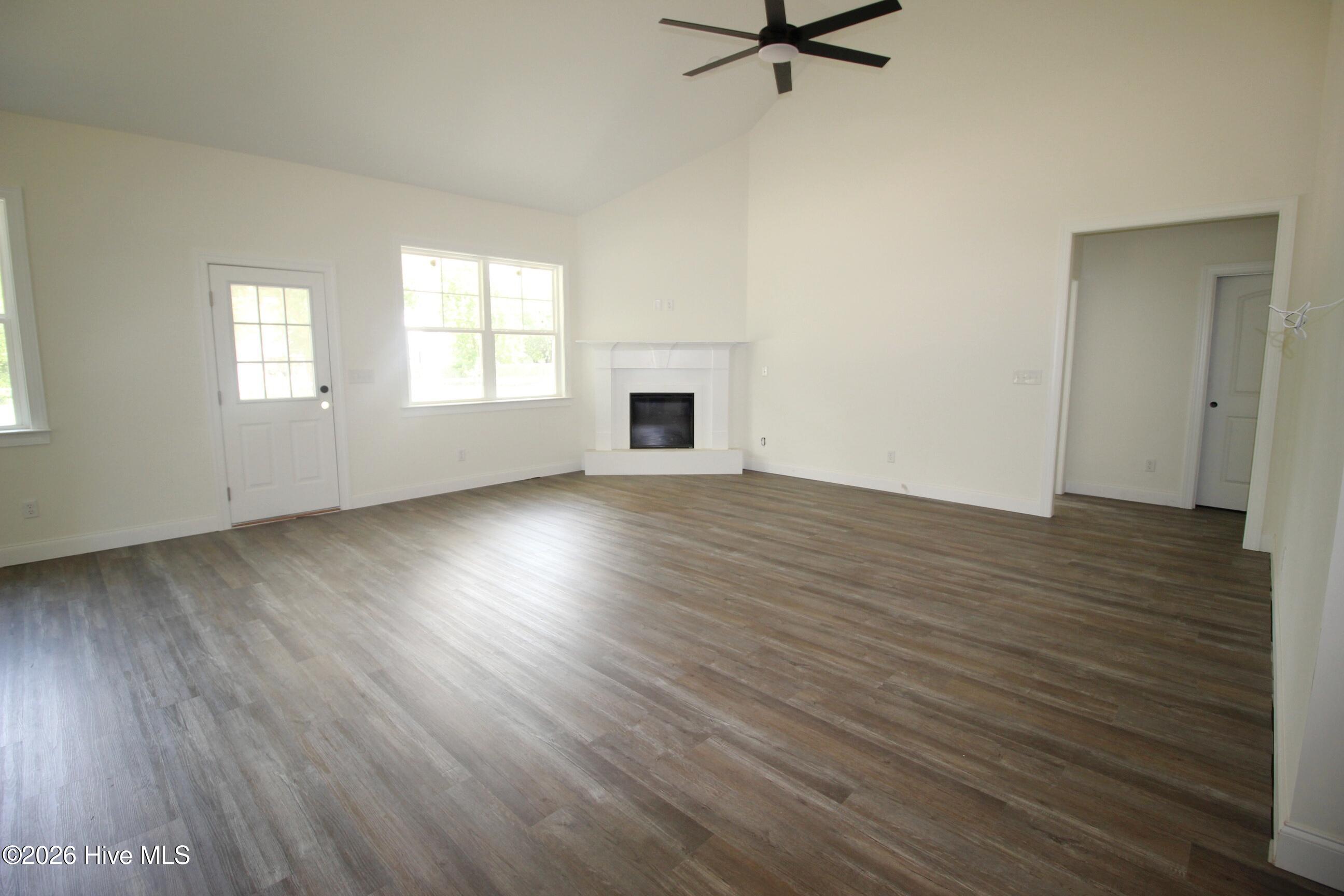 245 S Hatcher Street Property Photo 10