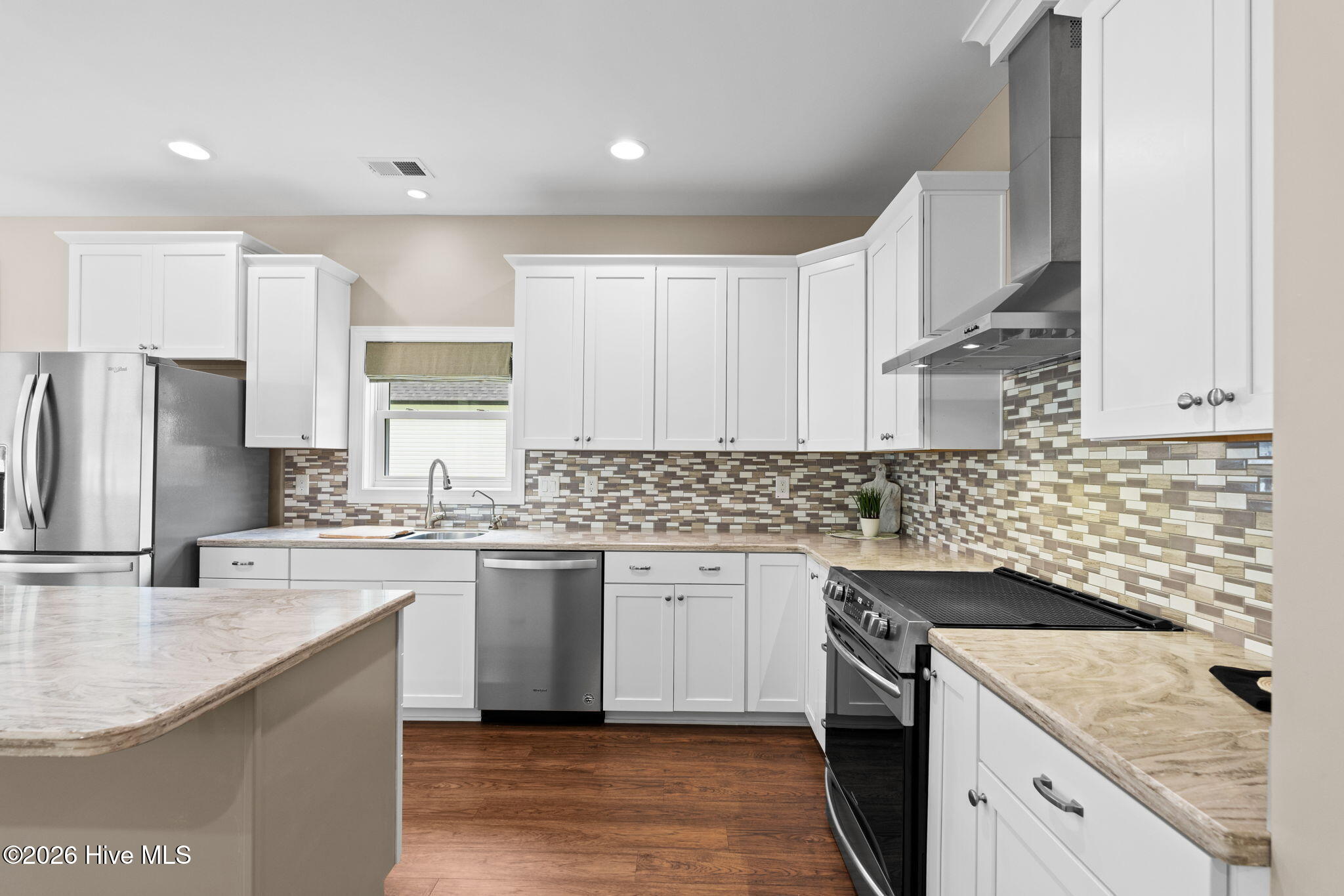 676 Boundary Loop Road Nw Property Photo 11