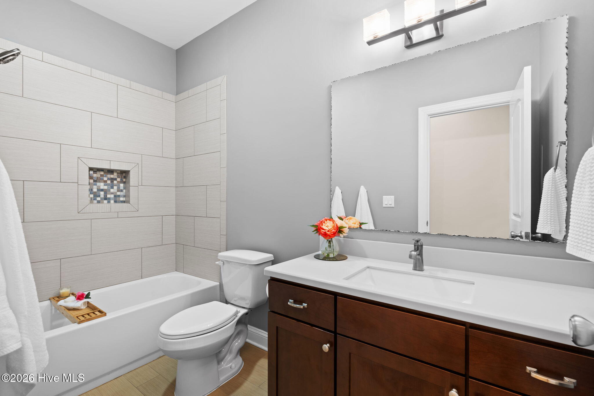 676 Boundary Loop Road Nw Property Photo 22