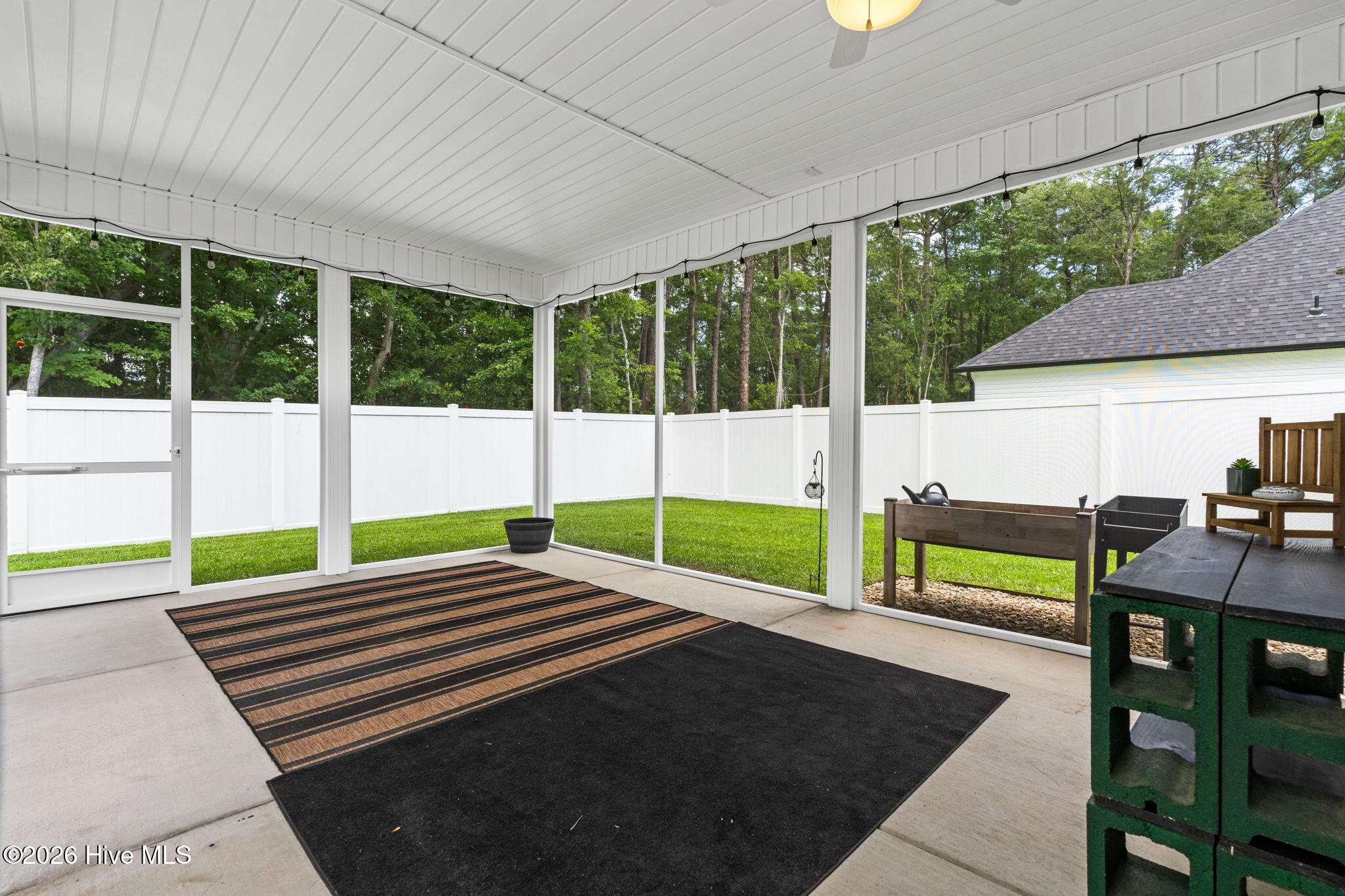 676 Boundary Loop Road Nw Property Photo 29