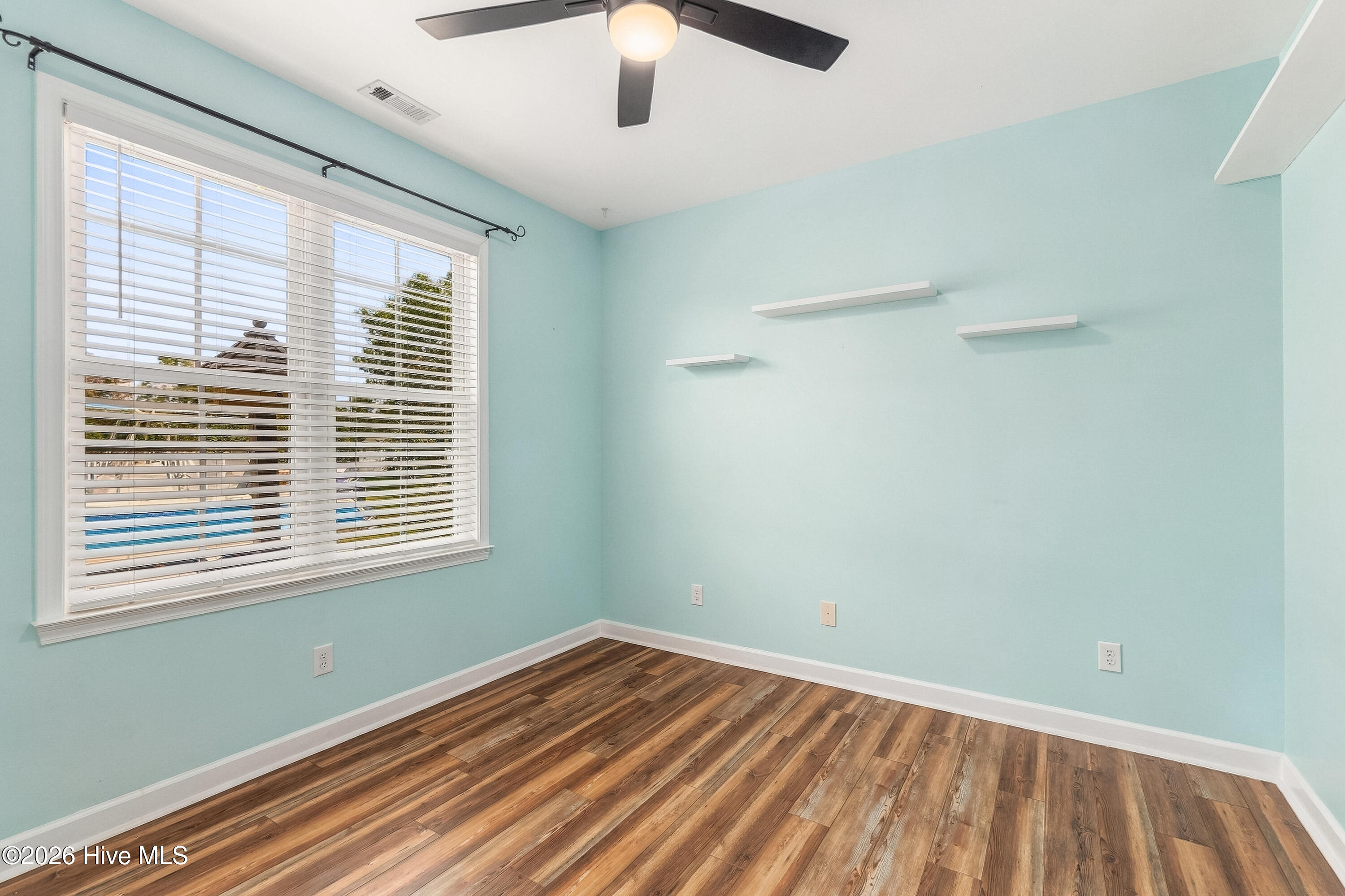 1926 Snowy Egret Drive Property Photo 19