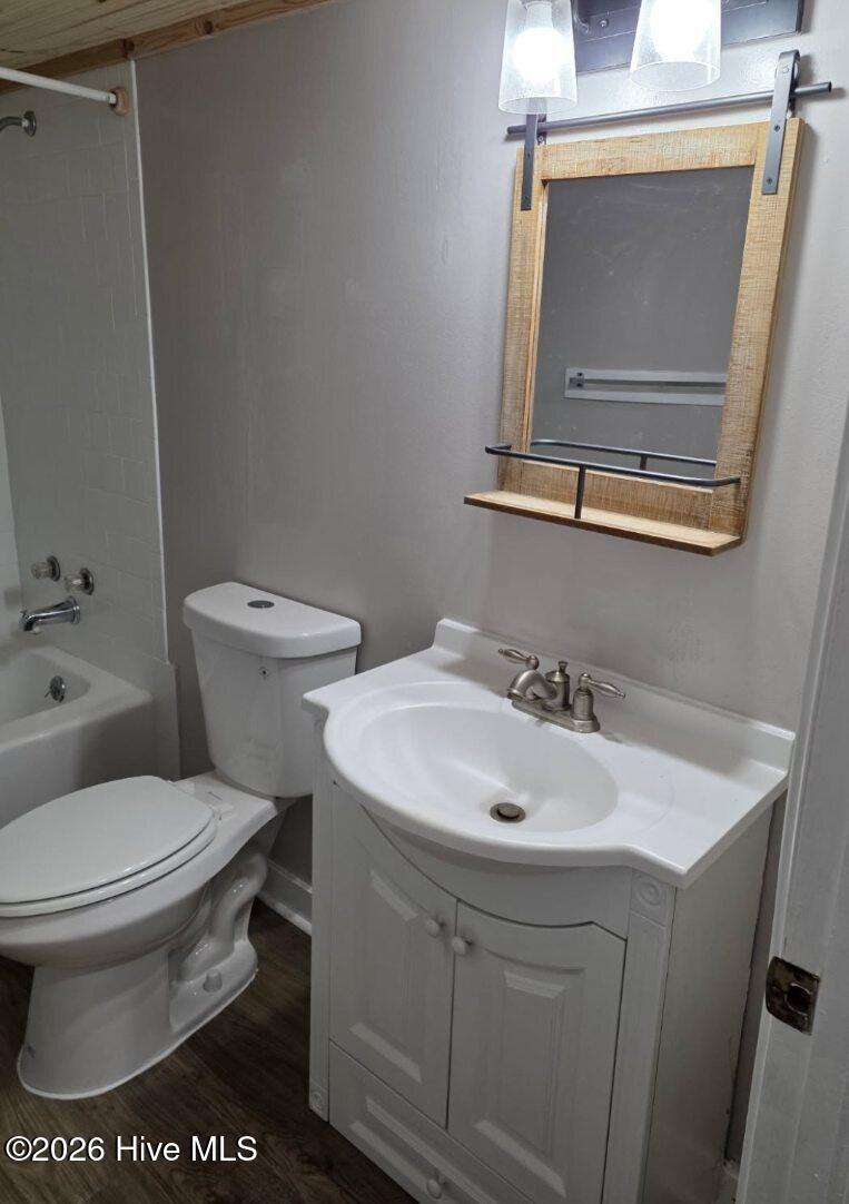 302 Pete Jones Drive Property Photo 9