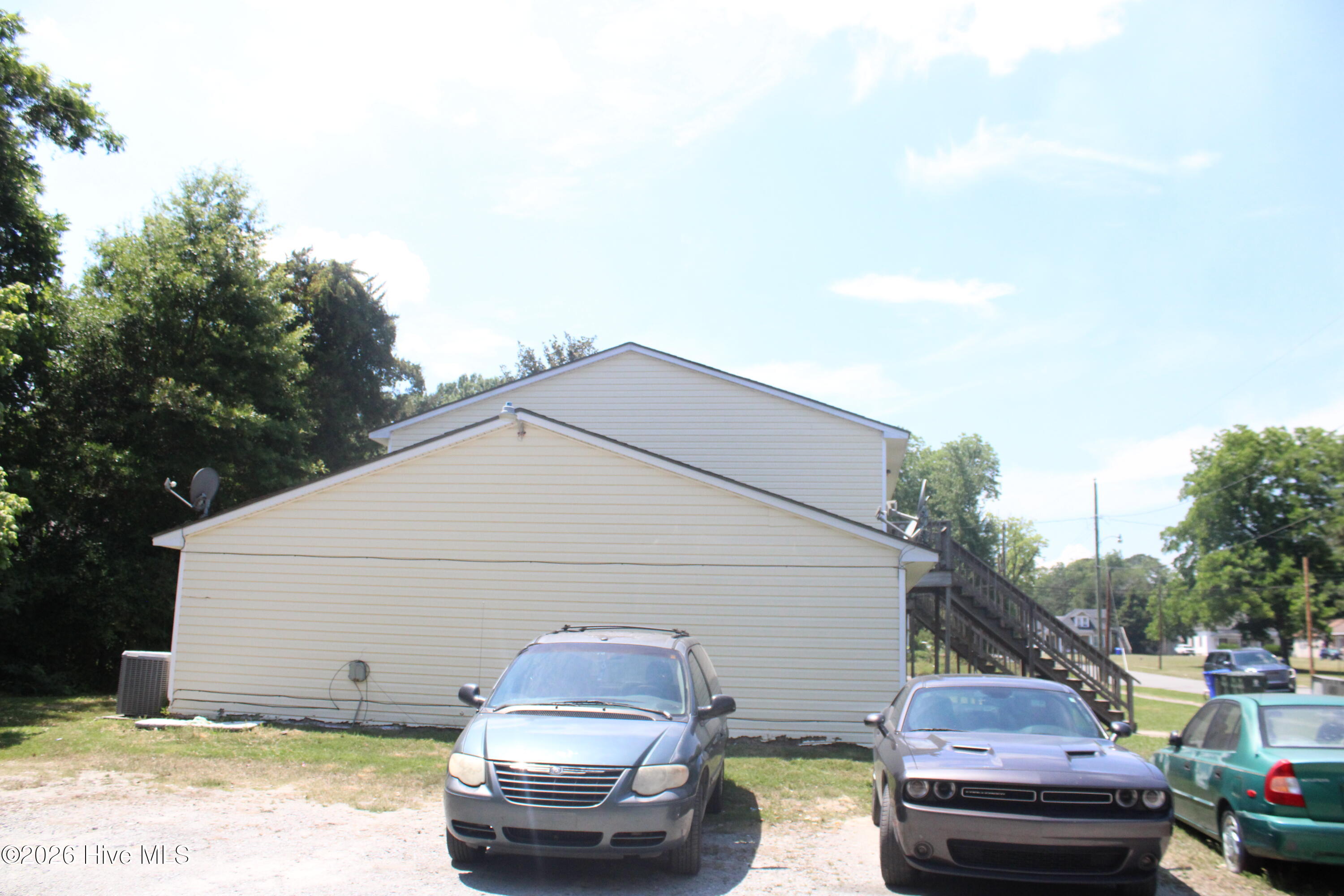 213 W Hayes Street W Property Photo 2