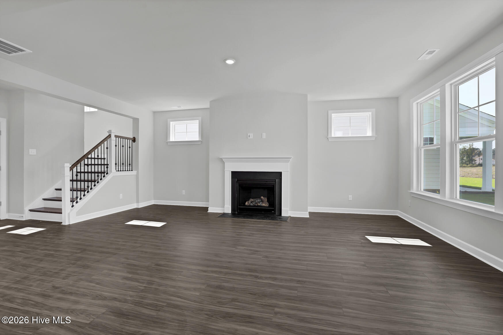 1215 Sunwater Terrace Property Photo 10