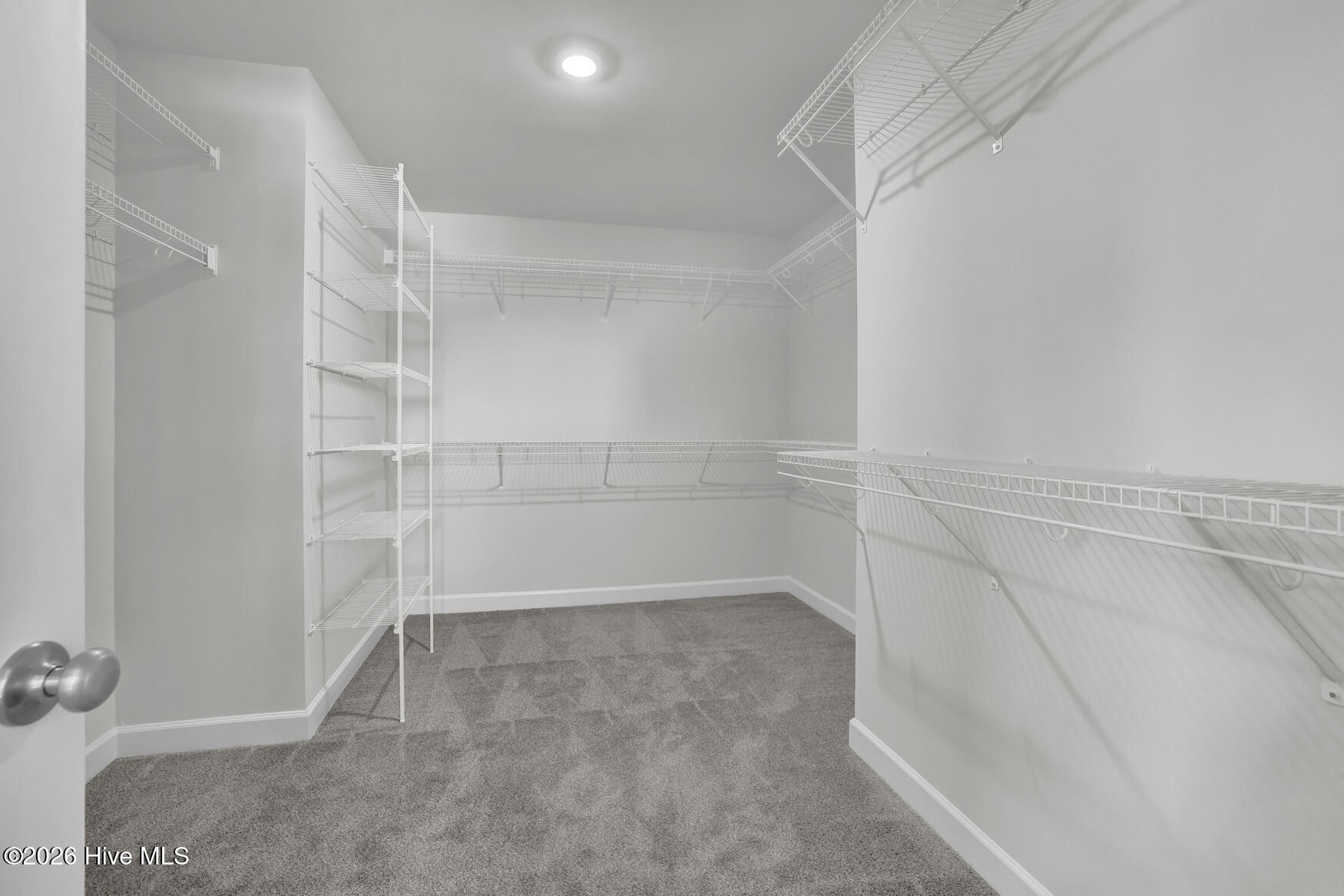 1215 Sunwater Terrace Property Photo 28