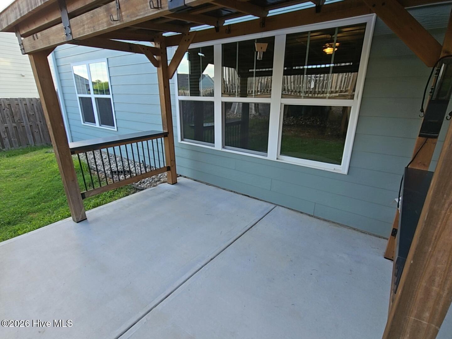 131 Pebble Lane Property Photo 10