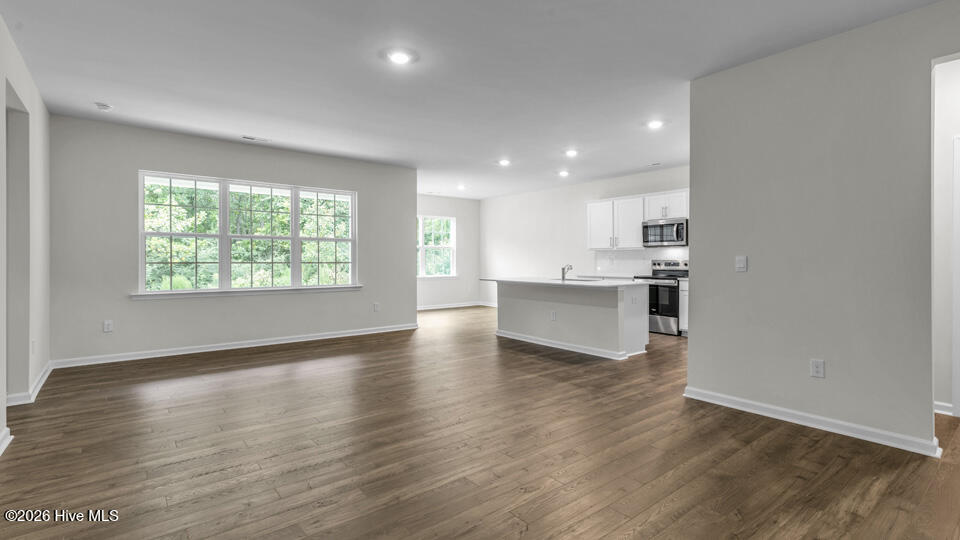 1102 Shoreline Drive Property Photo 3