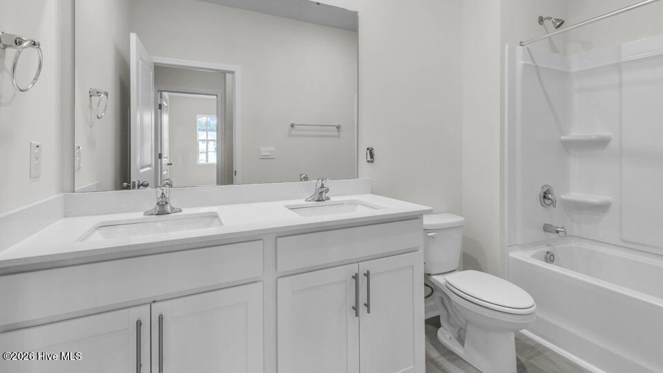 1102 Shoreline Drive Property Photo 23