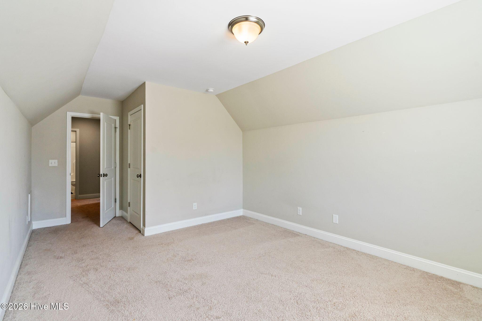 1464 Creek Bend Terrace Property Photo 42