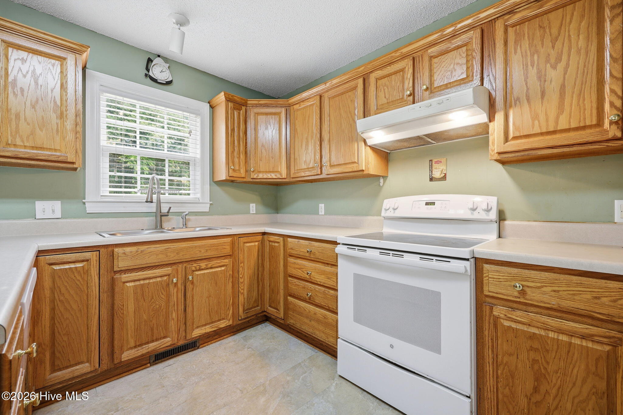 1828 Garner Road Property Photo 22