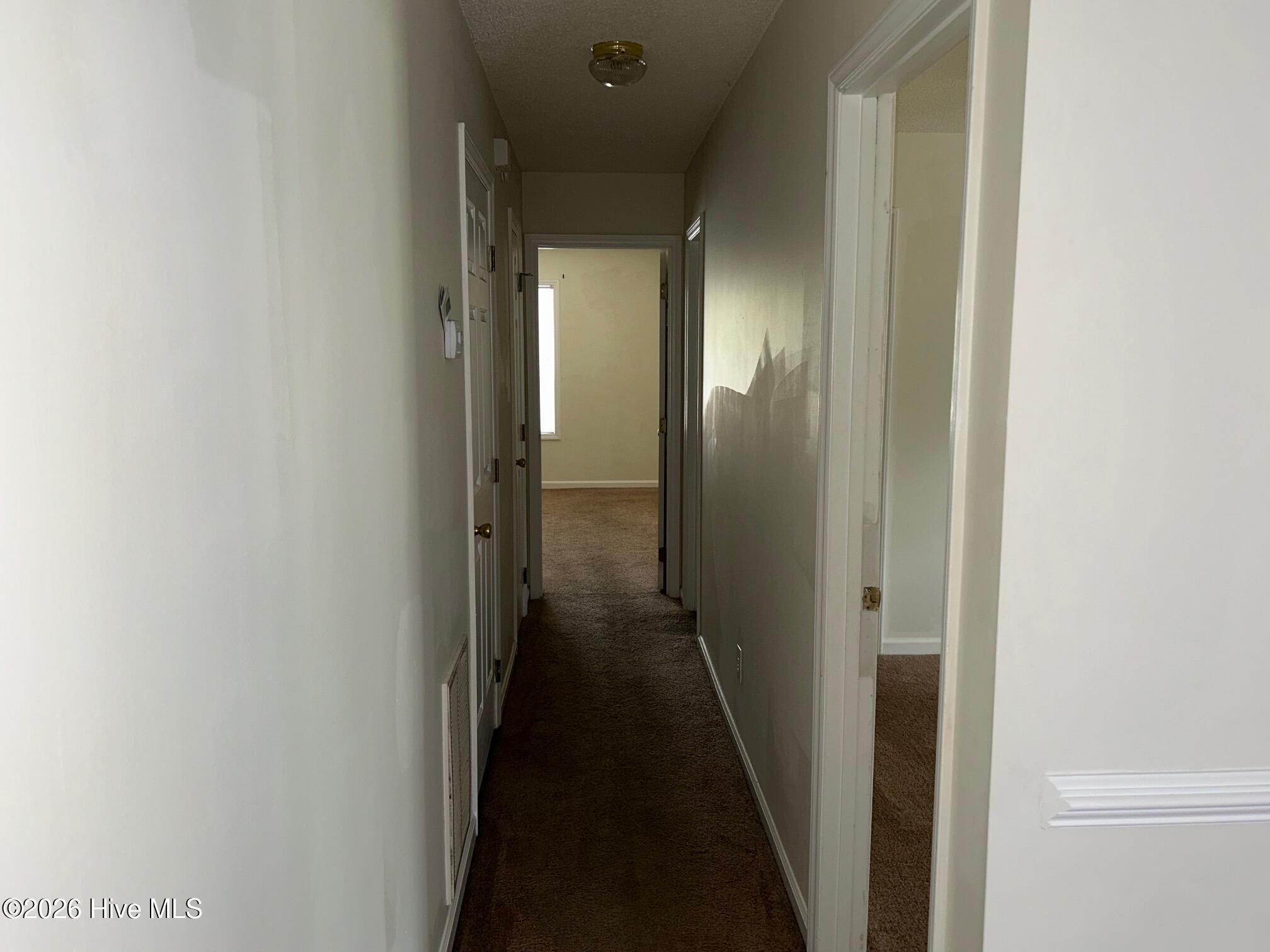 116 Breezewood Drive H Property Photo 7