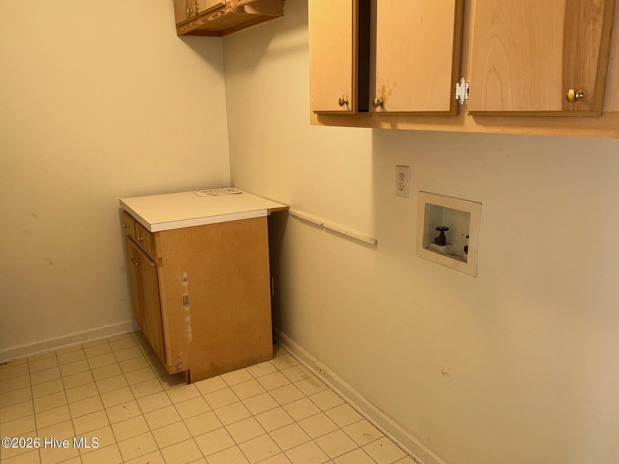 116 Breezewood Drive H Property Photo 13