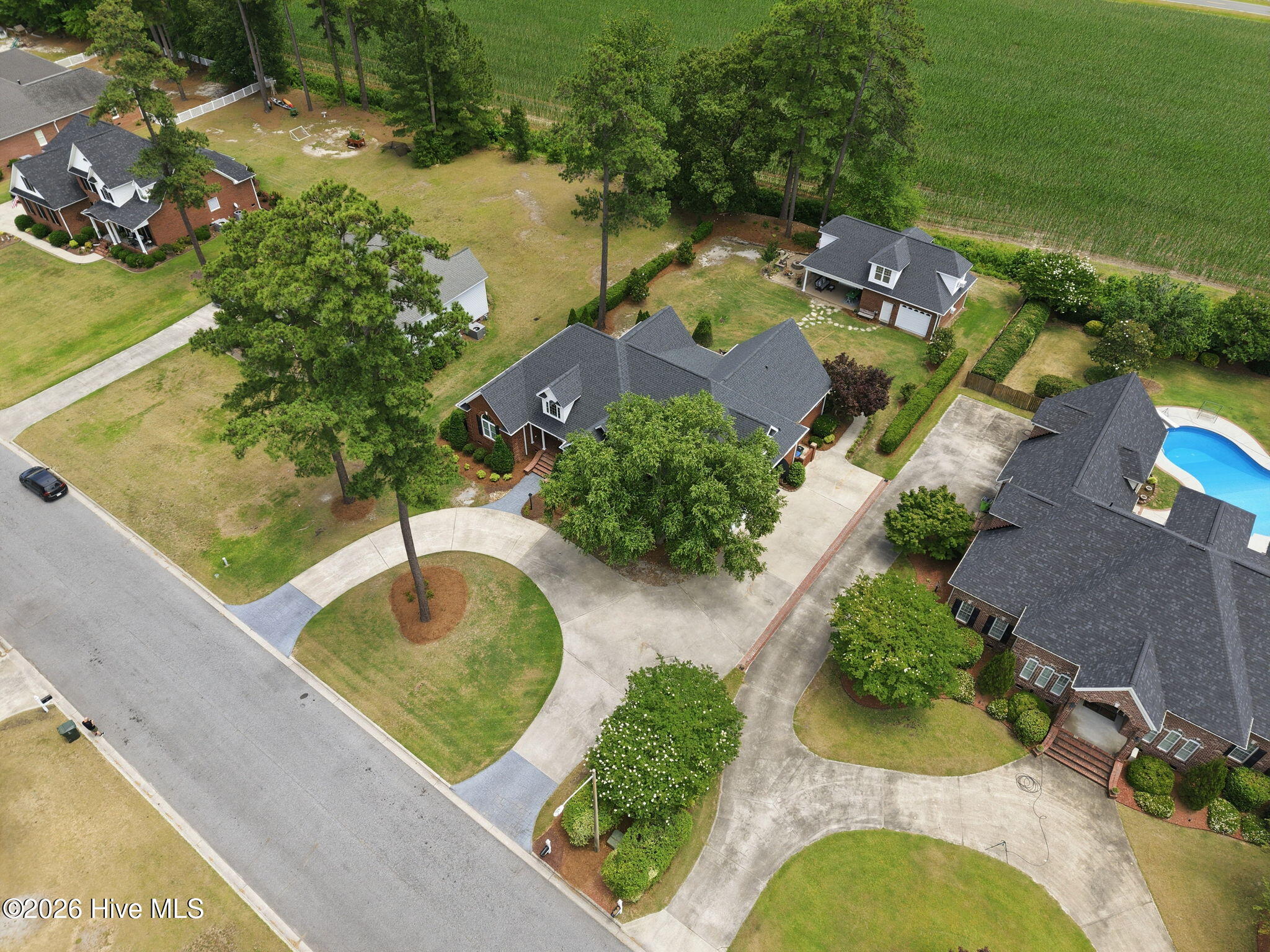 201 Foxcroft Lane Property Photo 5
