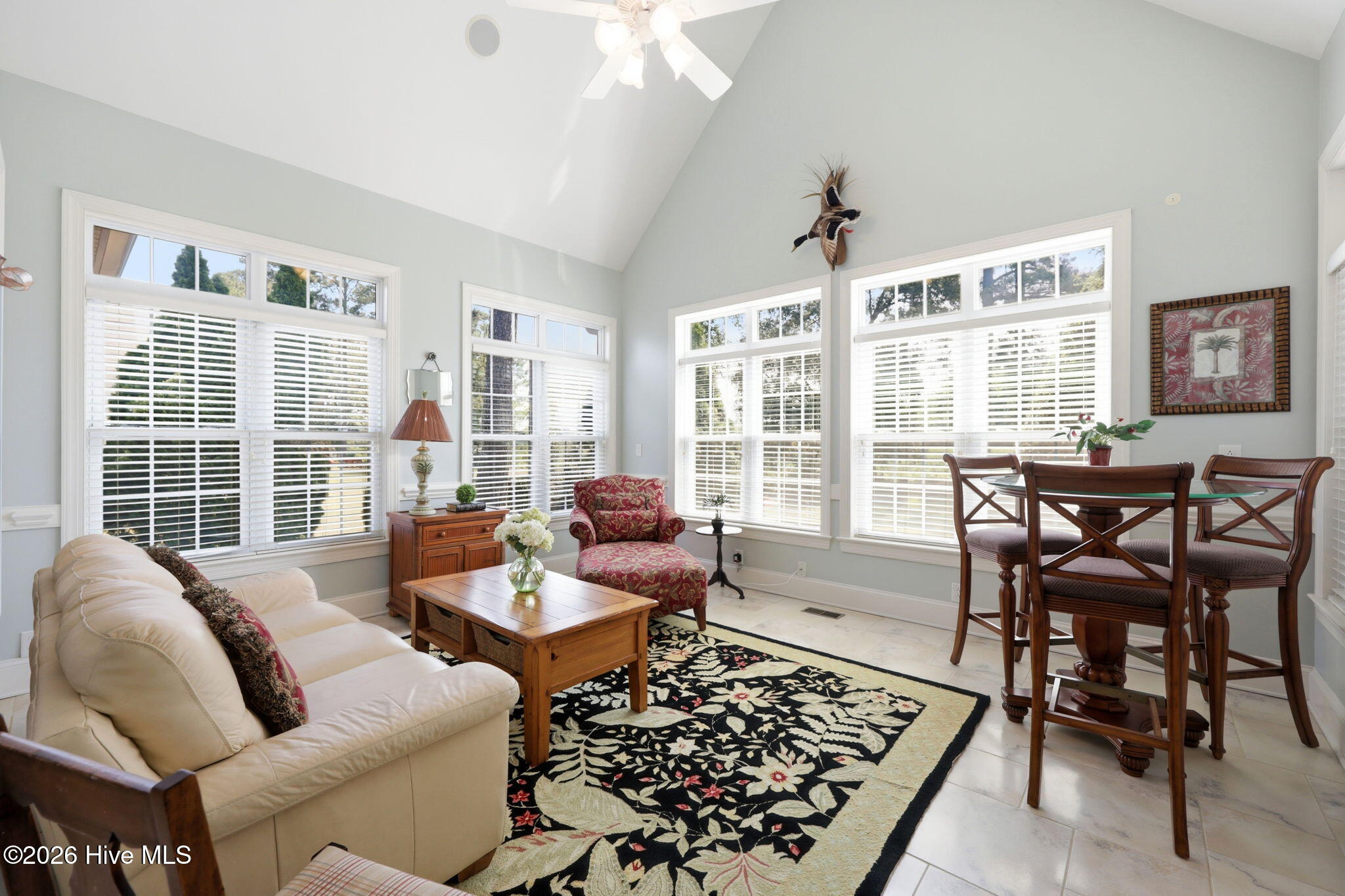 201 Foxcroft Lane Property Photo 18