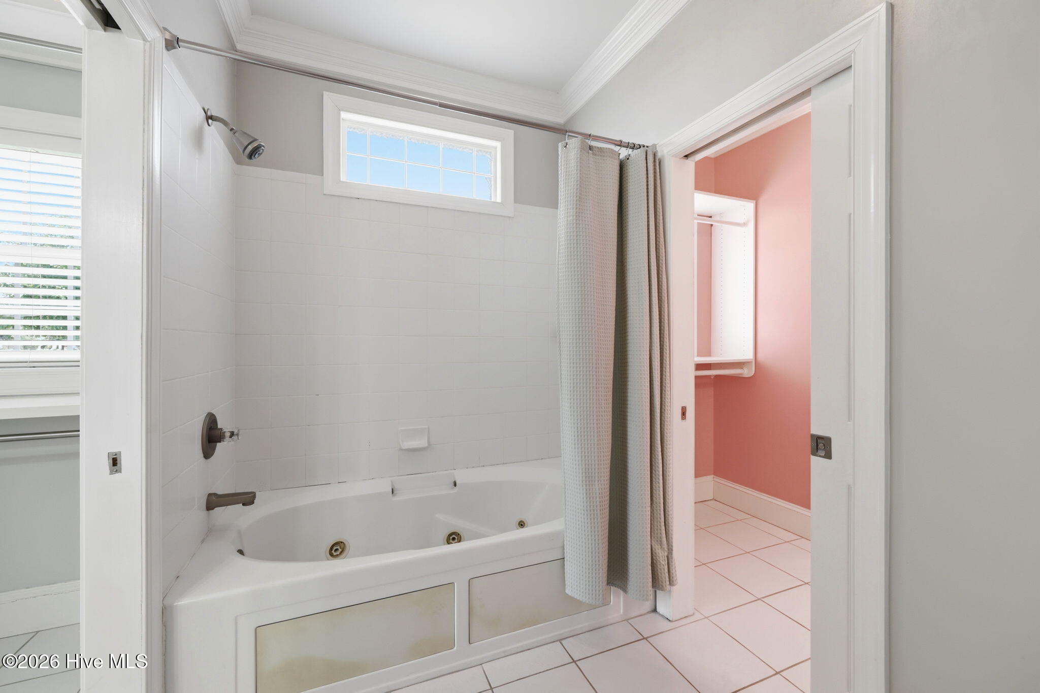 201 Foxcroft Lane Property Photo 28