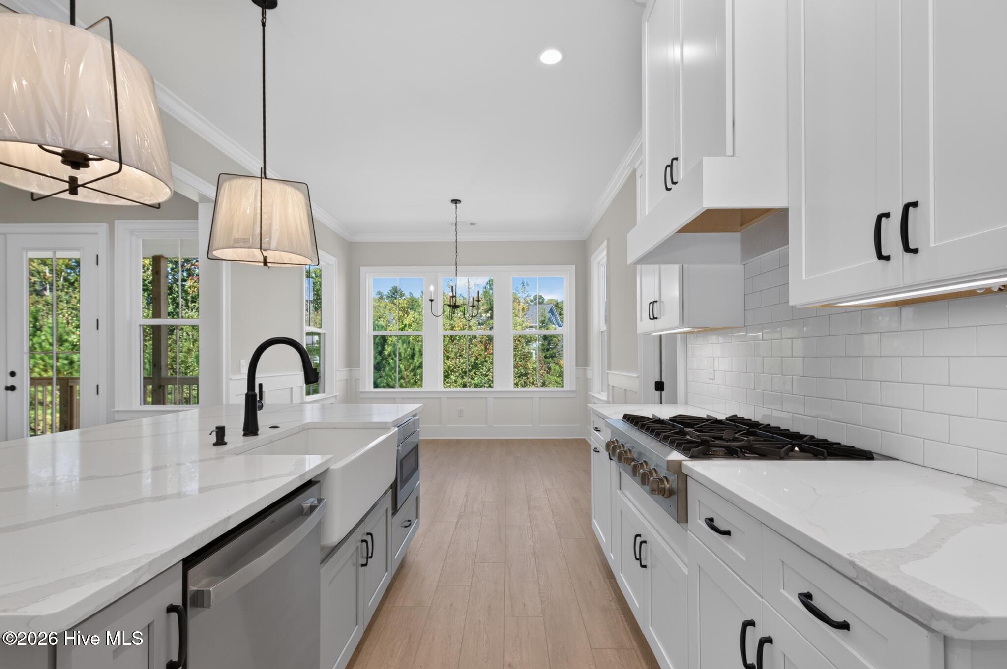 804 Nuttall Street Property Photo 12