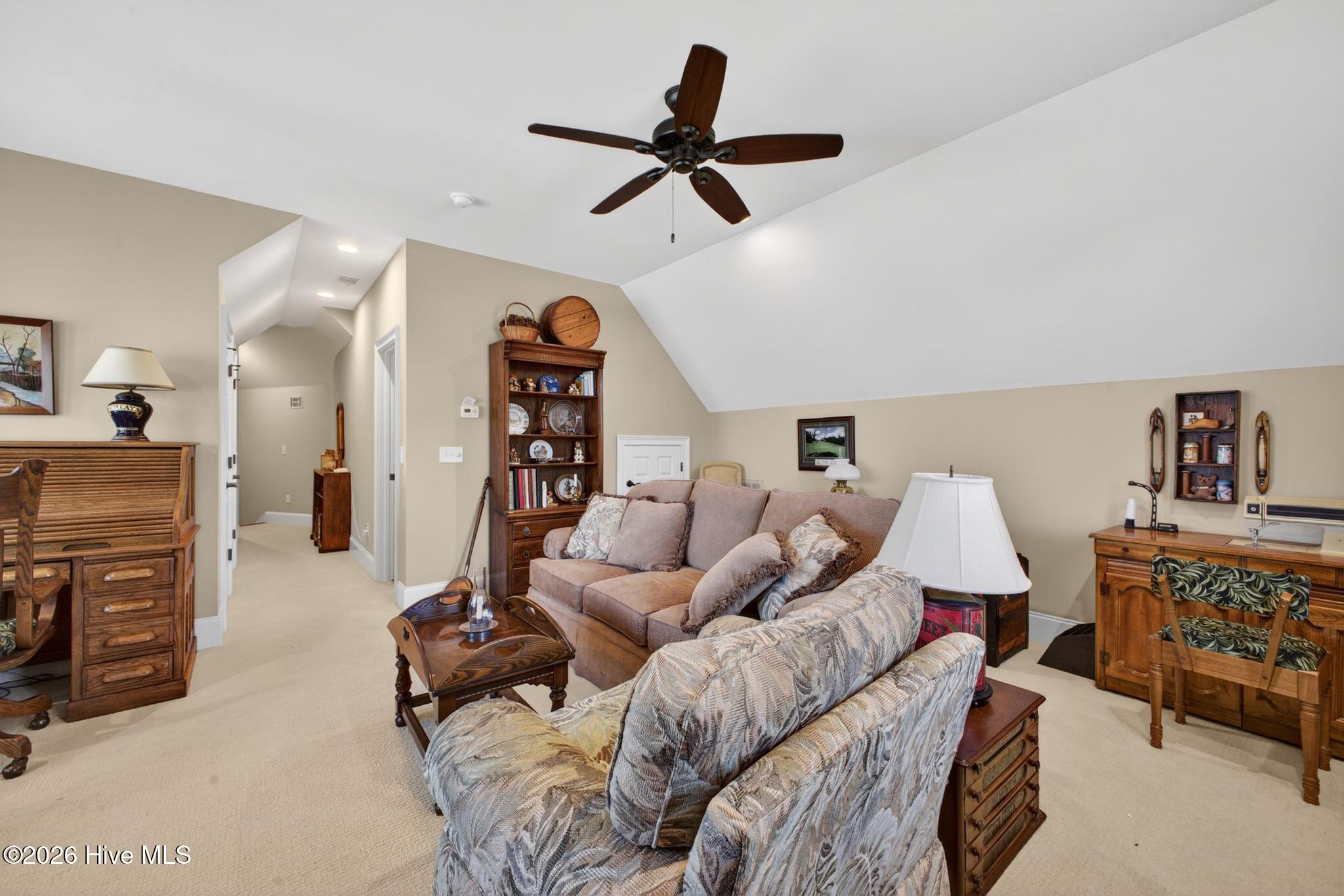 235 Commonwealth Way Property Photo 44