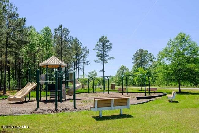 120 176 Colleton Circle Property Photo 8