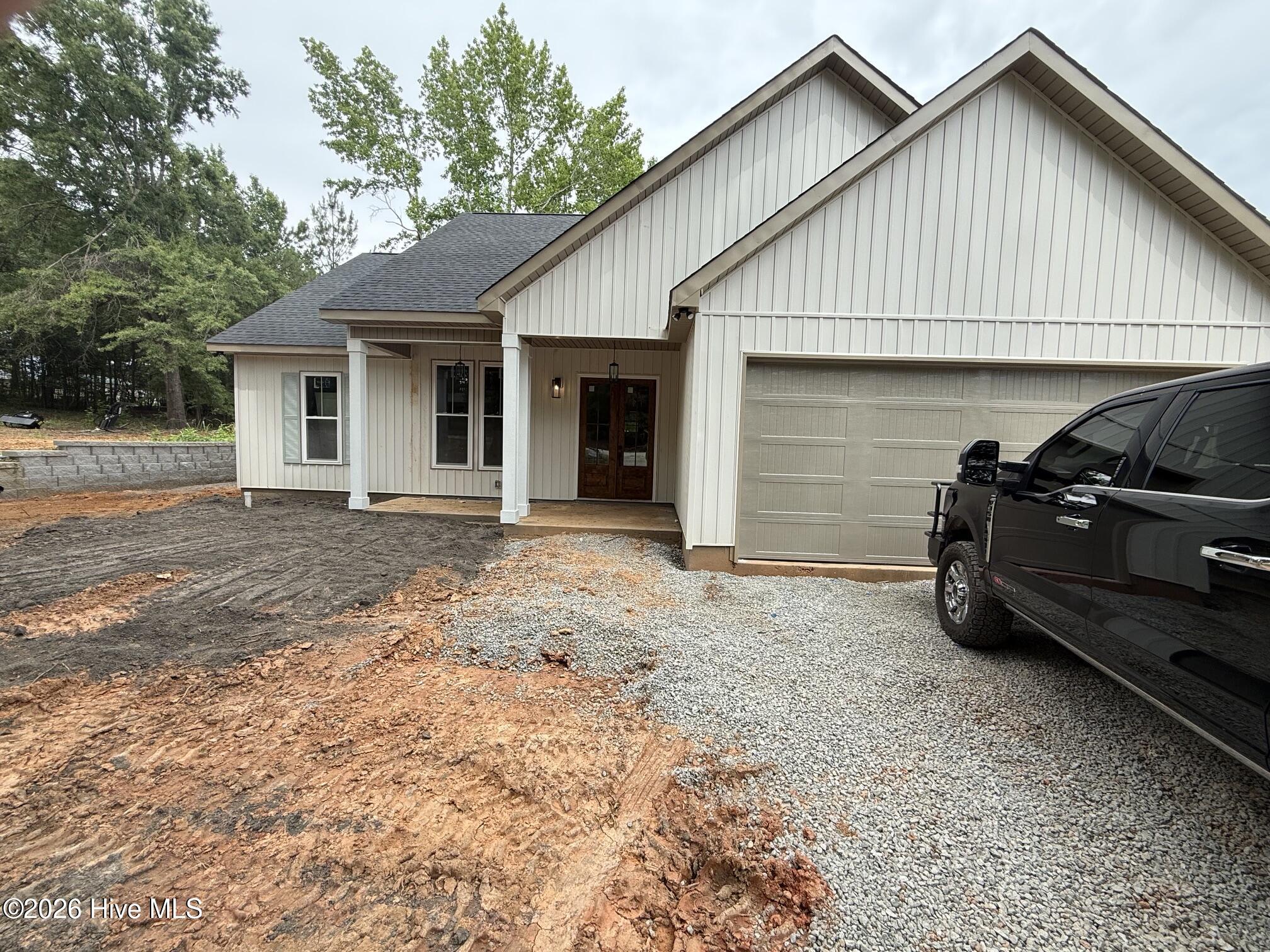 196 Cathy Way Property Photo 1