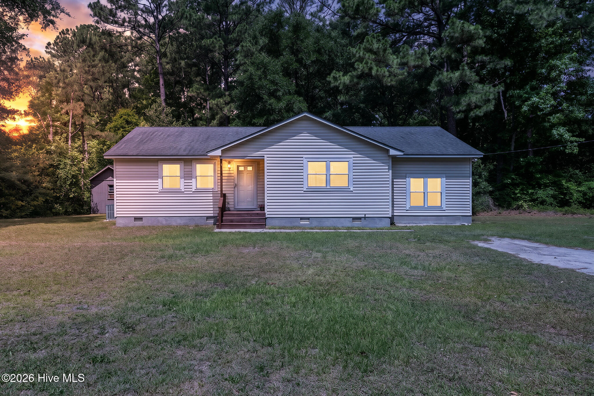 2013 Ridge Road Property Photo 1