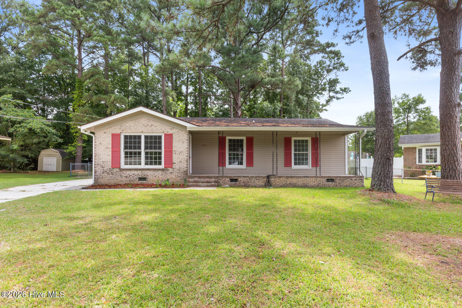 302 Cardinal Road Property Photo 1