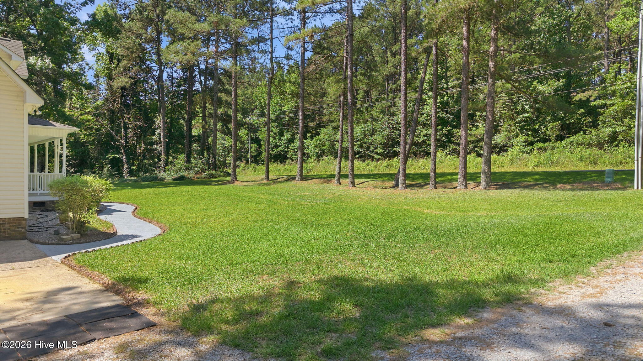 230 King Road Property Photo 5