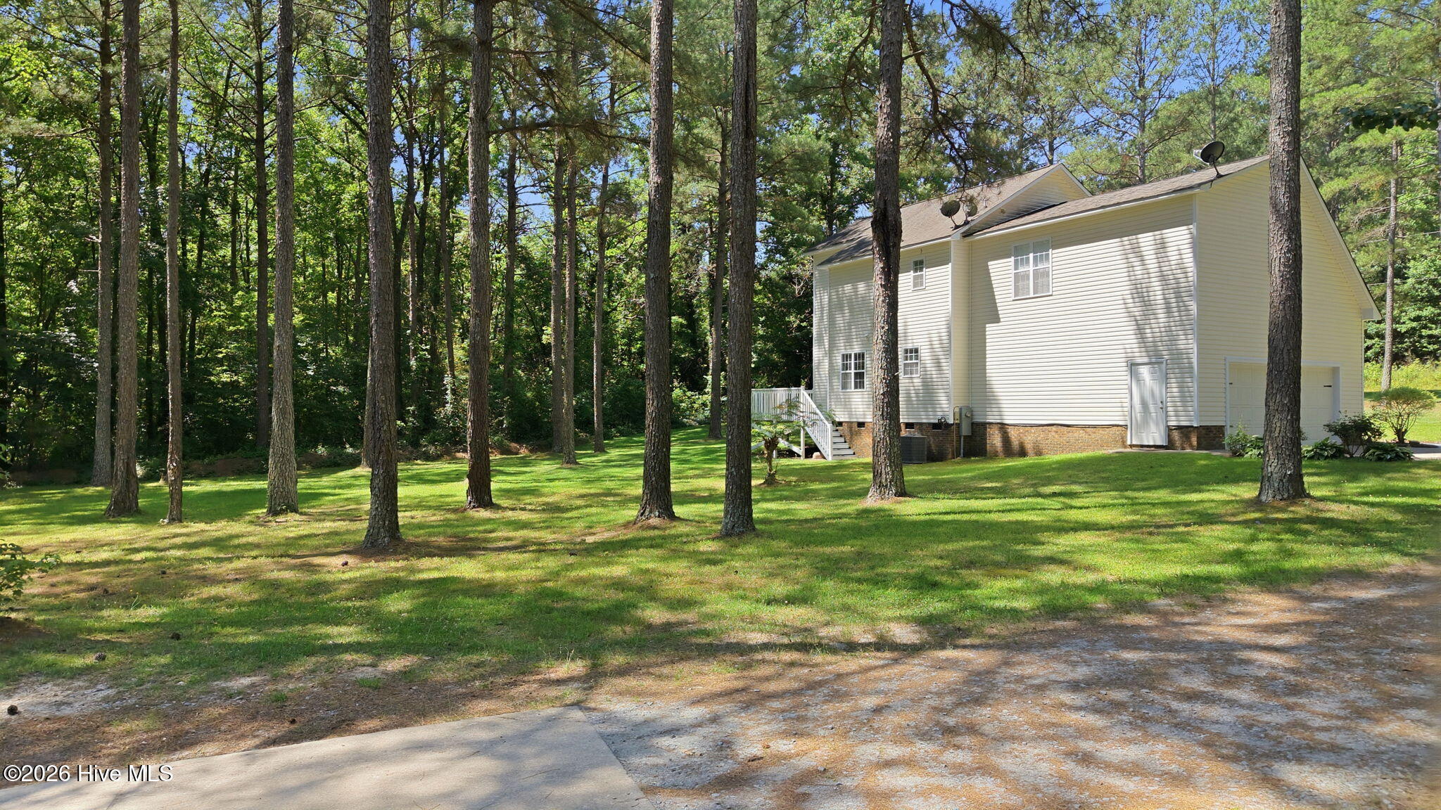 230 King Road Property Photo 11
