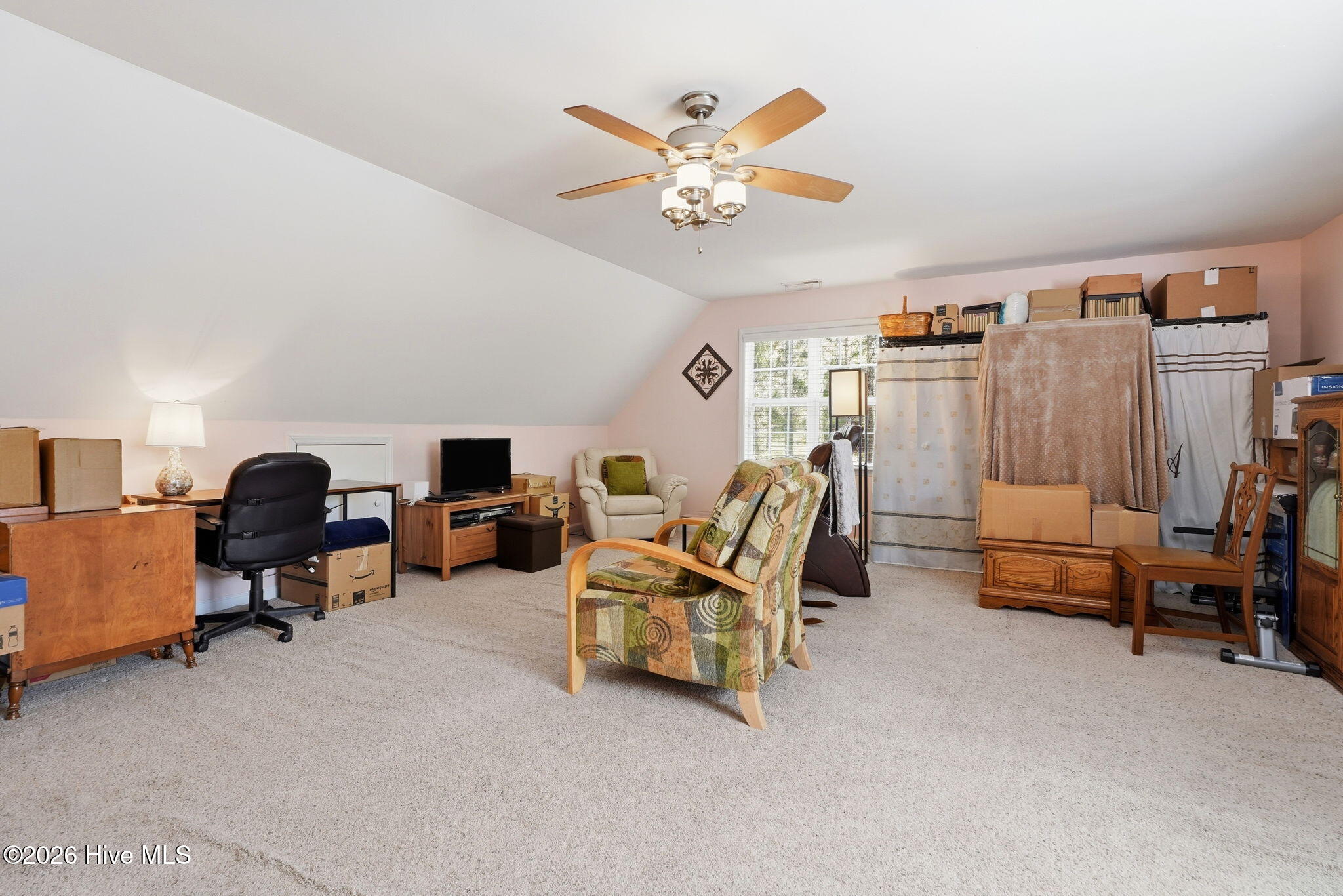 230 King Road Property Photo 35