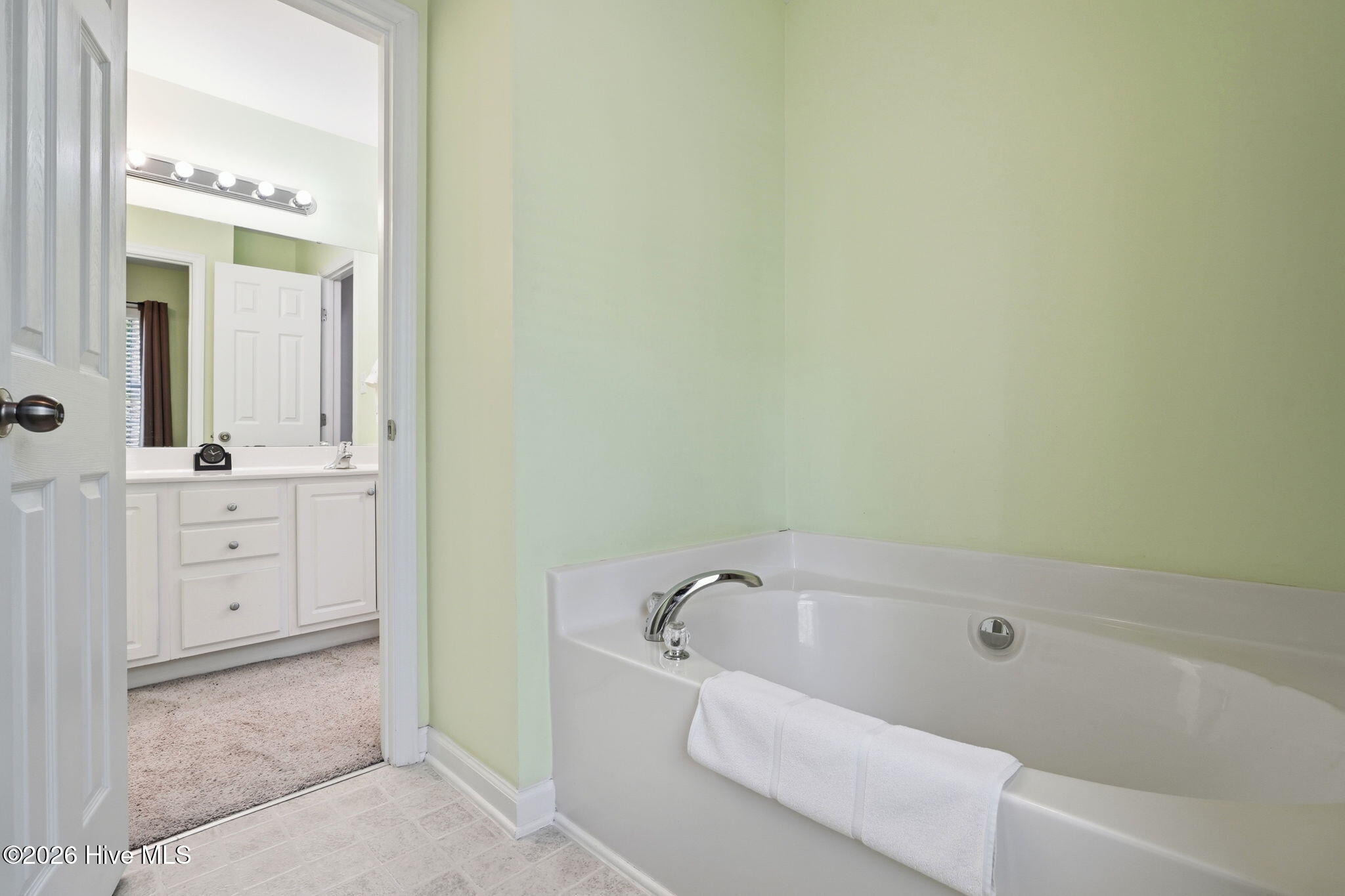 230 King Road Property Photo 47