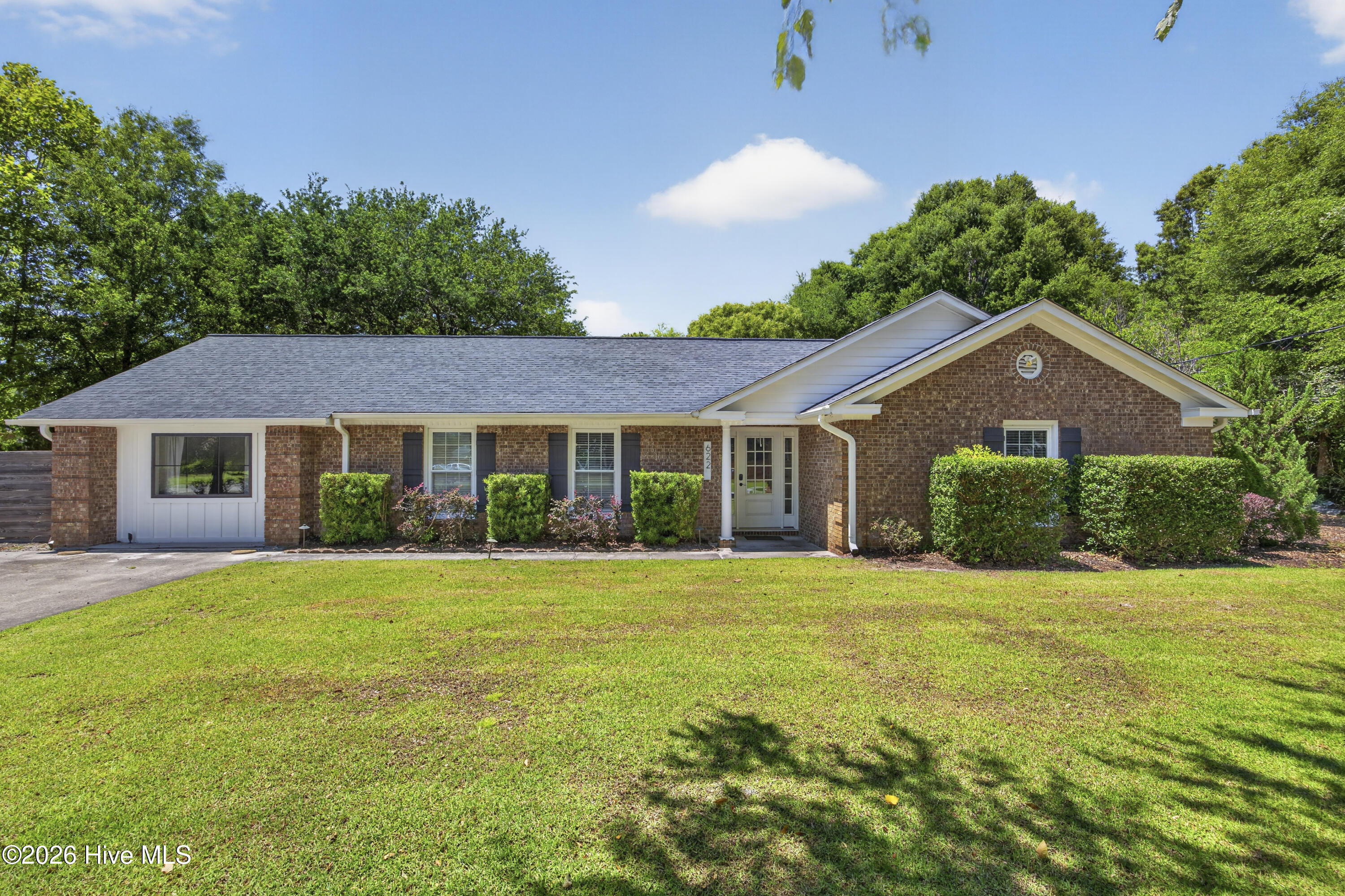 622 Long Leaf Acres Drive Property Photo 1