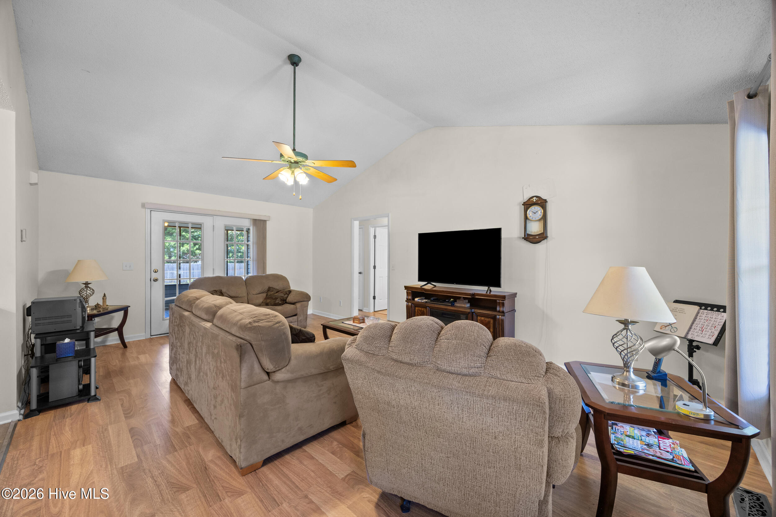 105 Lunington Mill Circle Property Photo 7