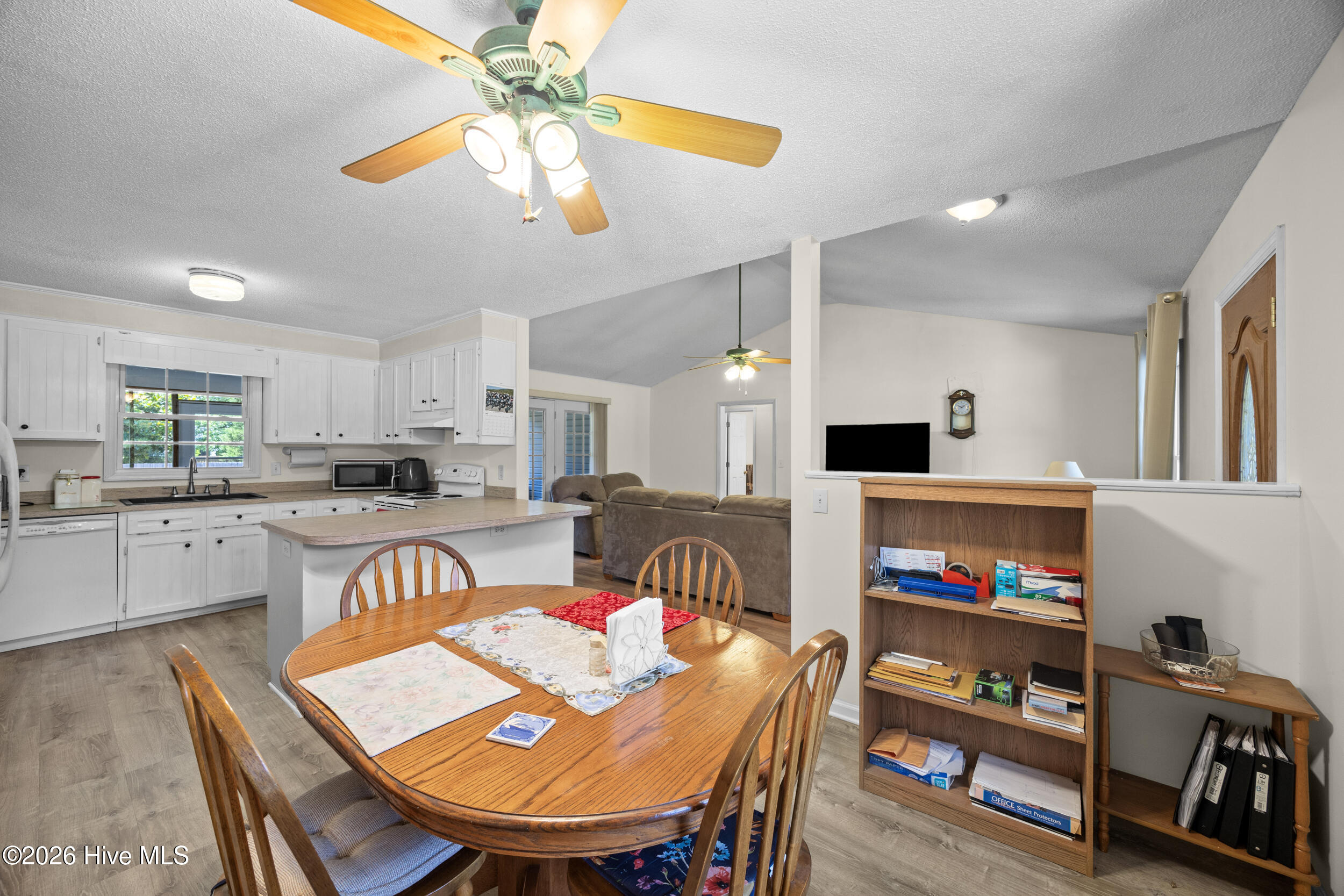 105 Lunington Mill Circle Property Photo 10